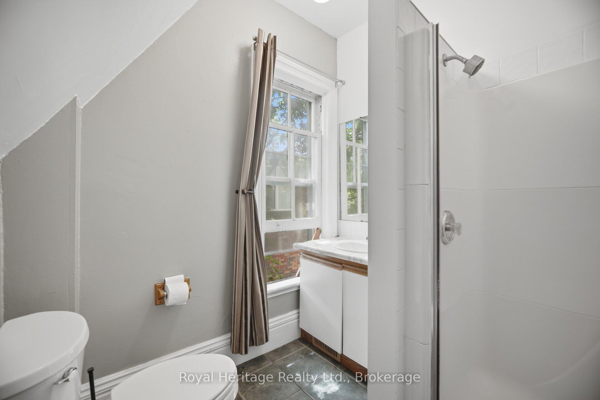 Photo 22 of 117 Nelson Street, Kingston, Central City East — HOMEH
