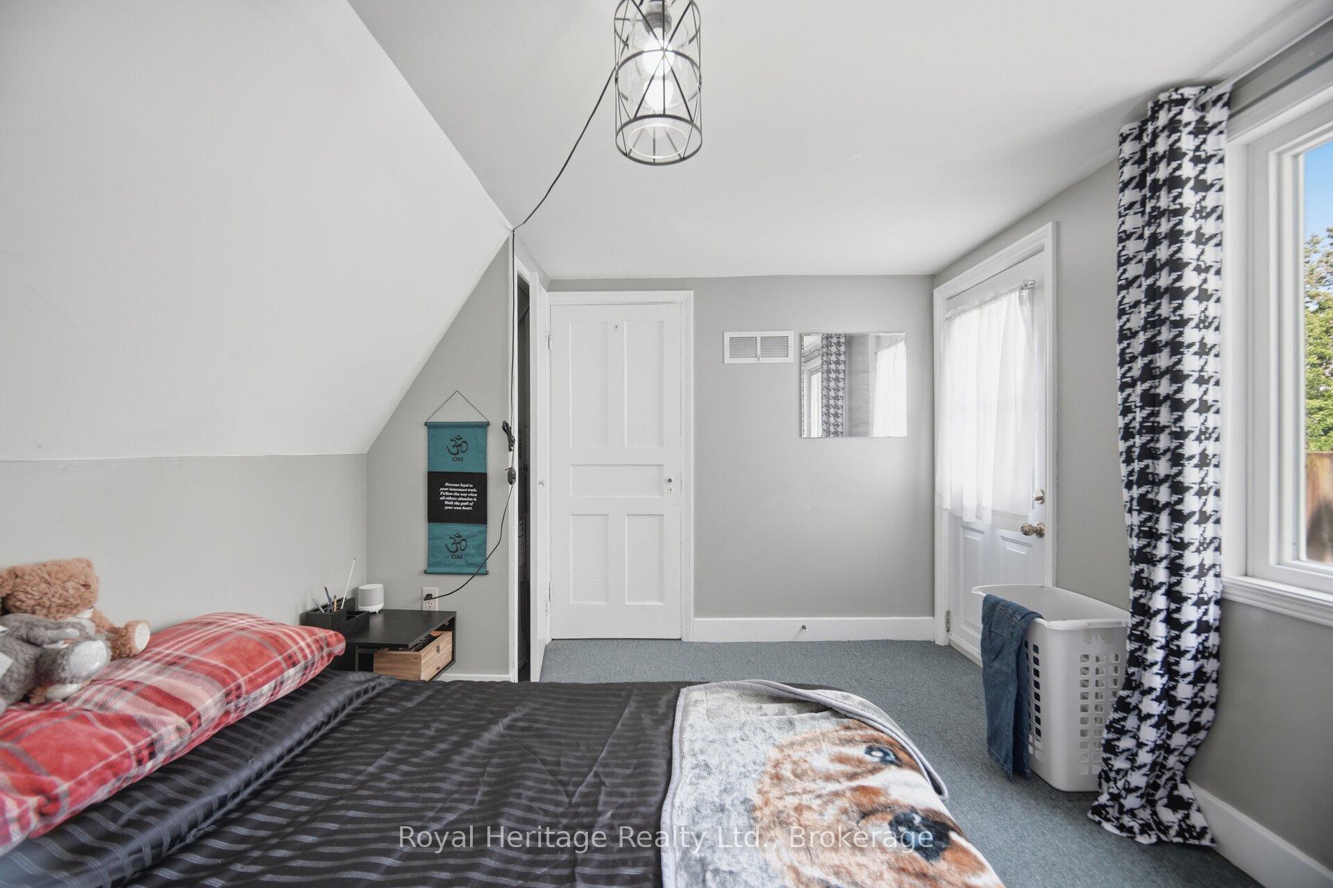 Photo 29 of 117 Nelson Street, Kingston, Central City East — HOMEH