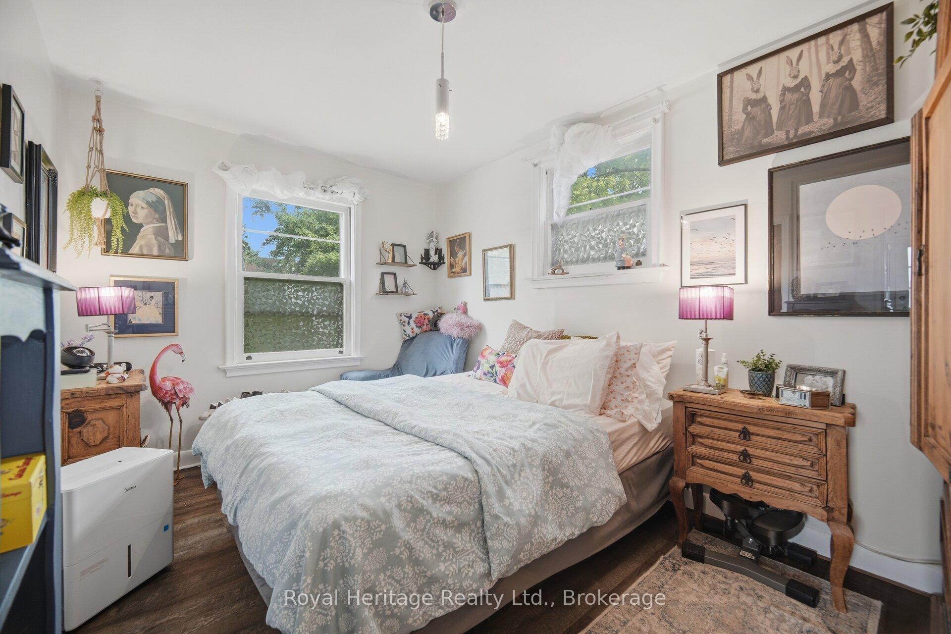 Photo 40 of 117 Nelson Street, Kingston, Central City East — HOMEH