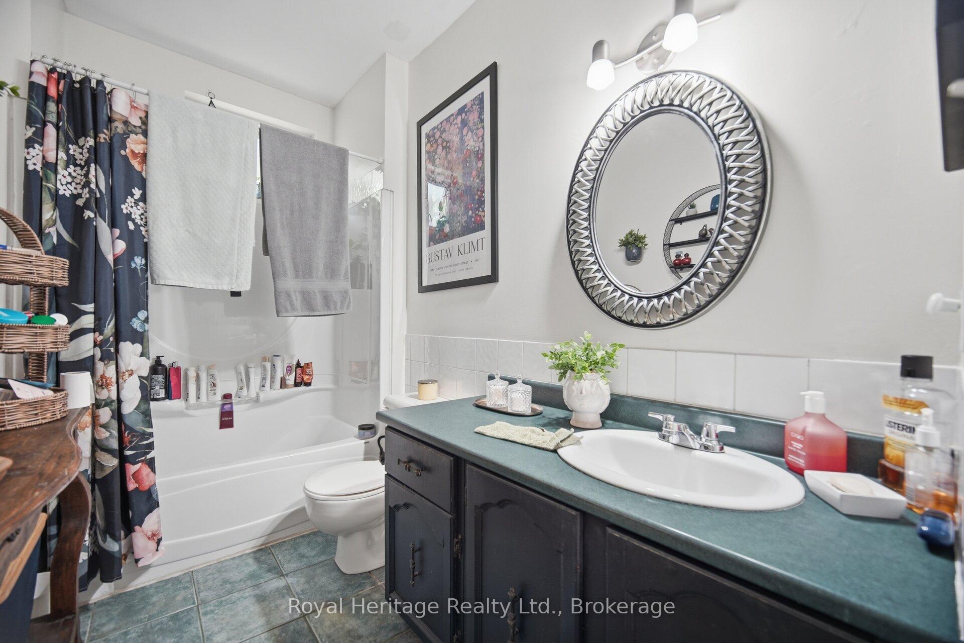Photo 42 of 117 Nelson Street, Kingston, Central City East — HOMEH