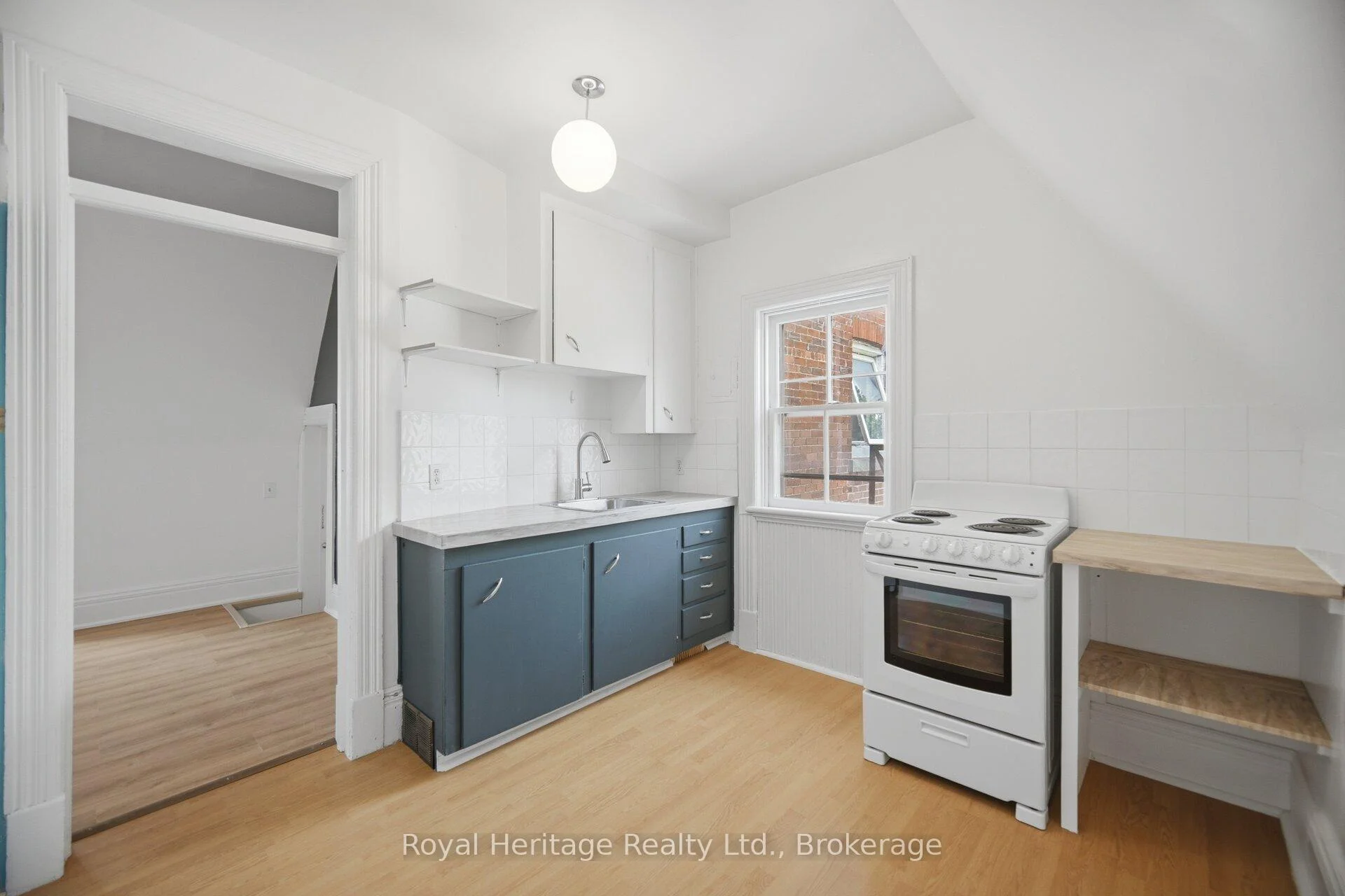 Photo 14 of 117 Nelson Street, Kingston, Central City East — HOMEH