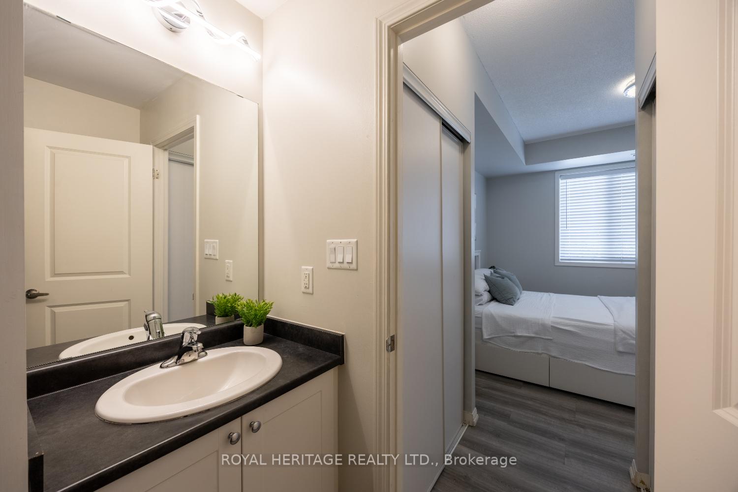 Photo 13 of Unit 220, 80 Aspen Springs Drive, Clarington, Bowmanville — HOMEH