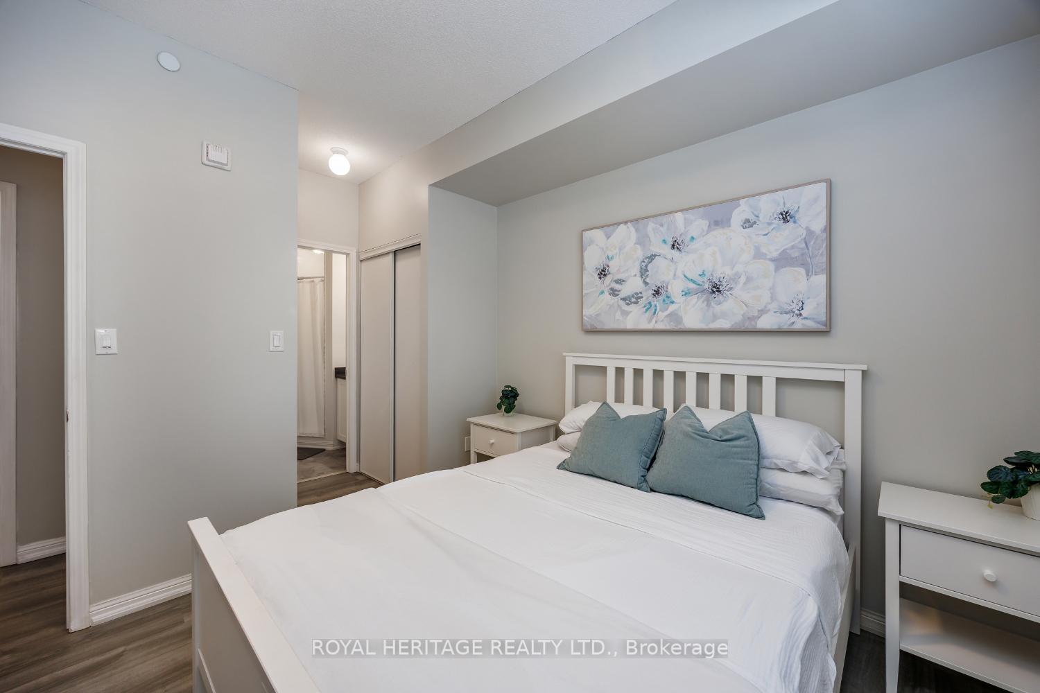 Photo 15 of Unit 220, 80 Aspen Springs Drive, Clarington, Bowmanville — HOMEH