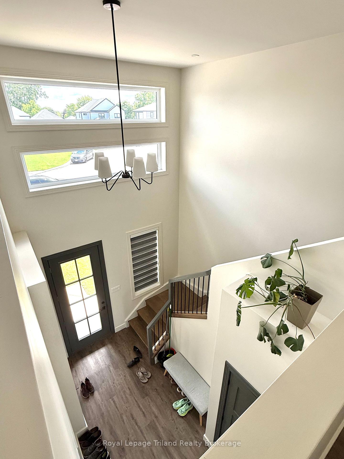 Photo 11 of 75 Trailview Drive, Tillsonburg — HOMEH