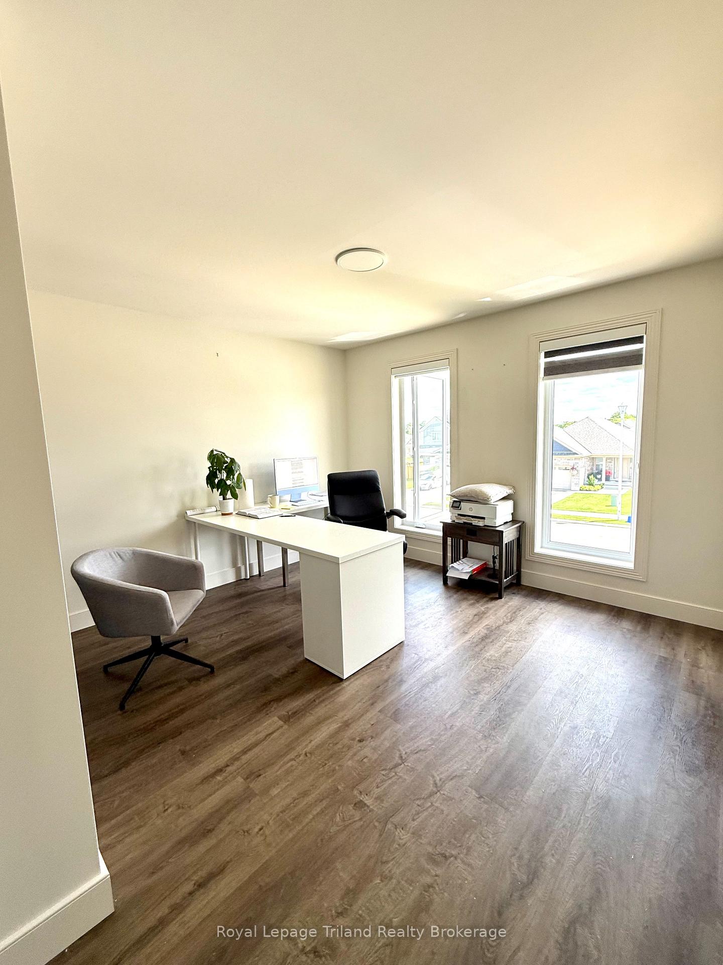 Photo 19 of 75 Trailview Drive, Tillsonburg — HOMEH