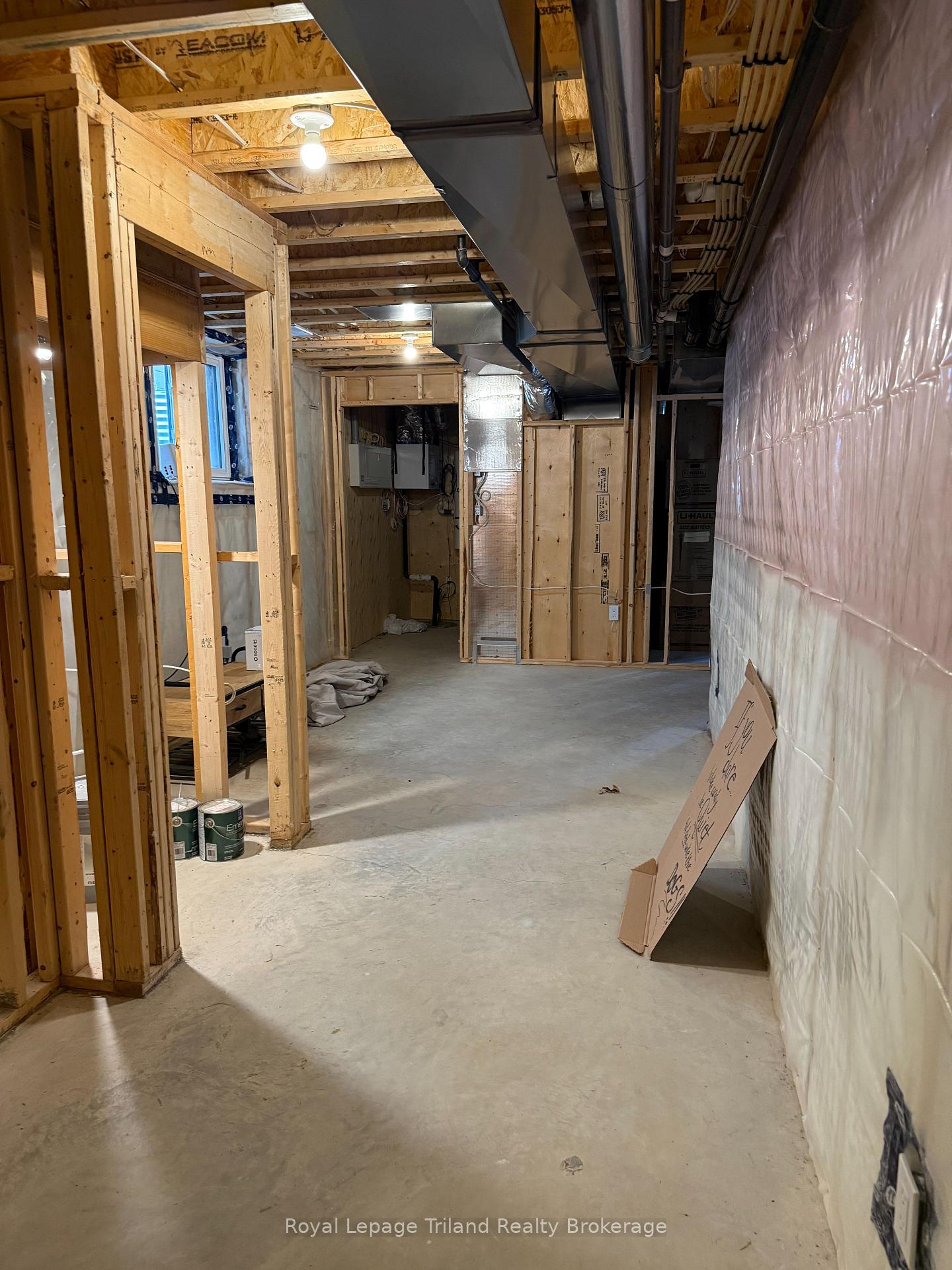 Photo 32 of 75 Trailview Drive, Tillsonburg — HOMEH
