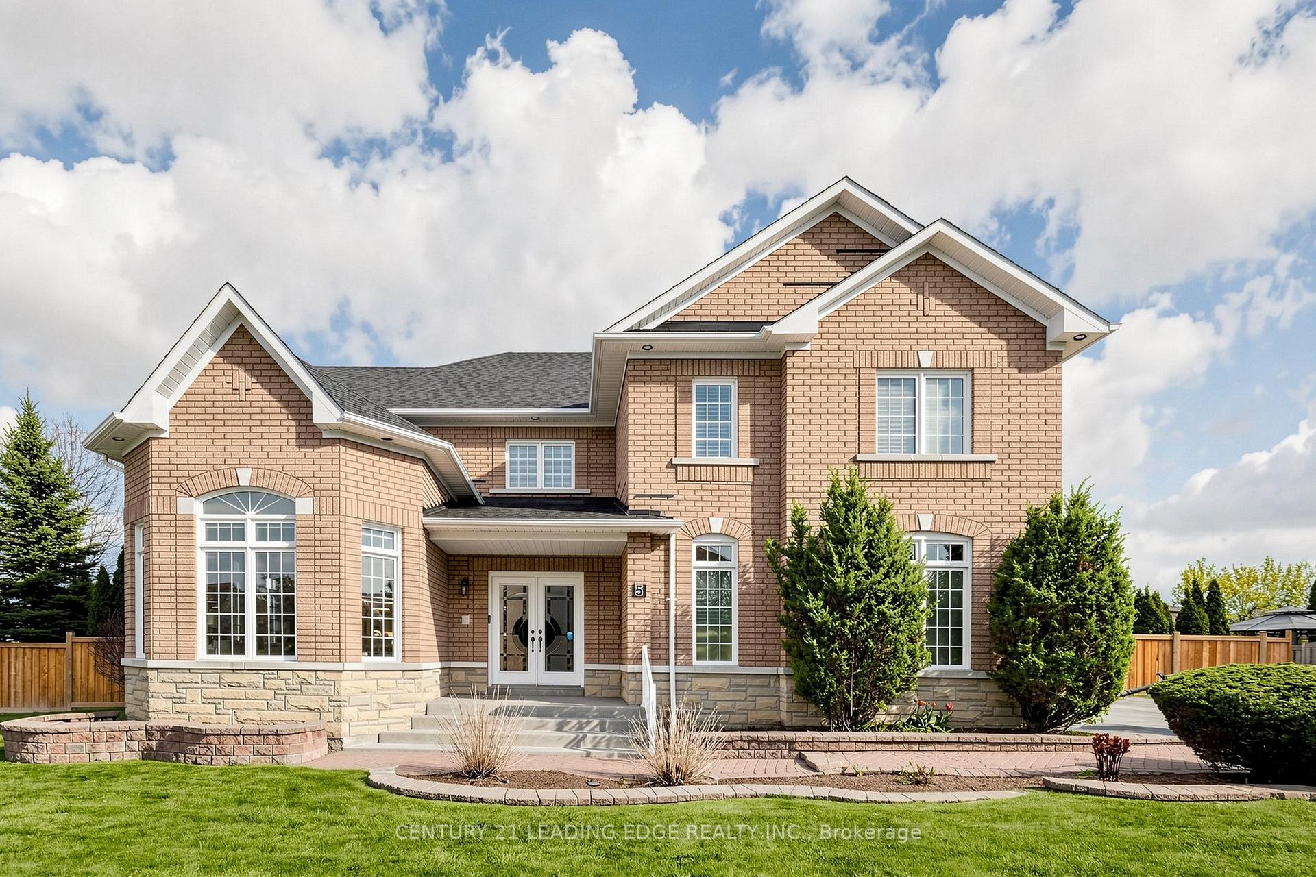 Photo 2 of 5 Lemsford Drive, Markham, Rouge Fairways — HOMEH