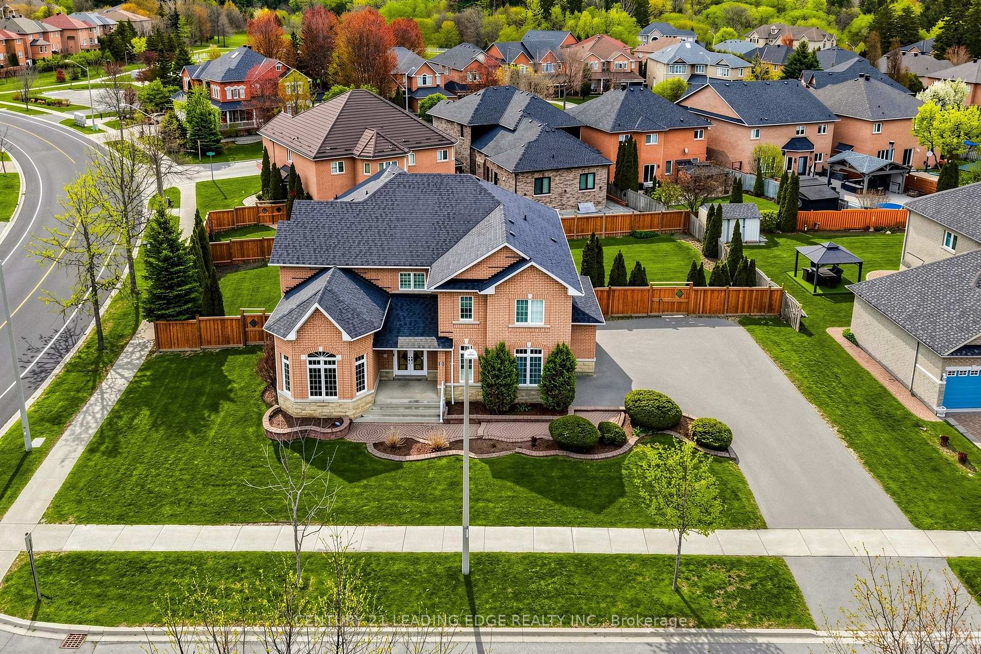Photo 5 of 5 Lemsford Drive, Markham, Rouge Fairways — HOMEH