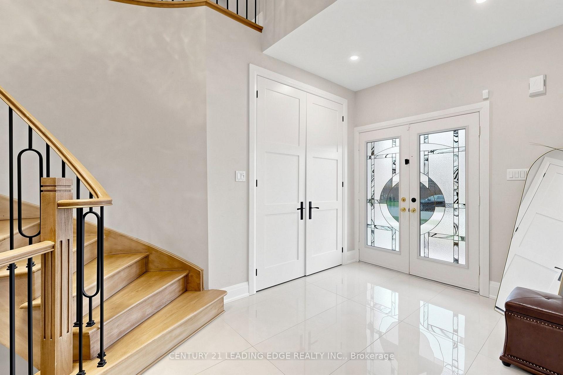 Photo 6 of 5 Lemsford Drive, Markham, Rouge Fairways — HOMEH