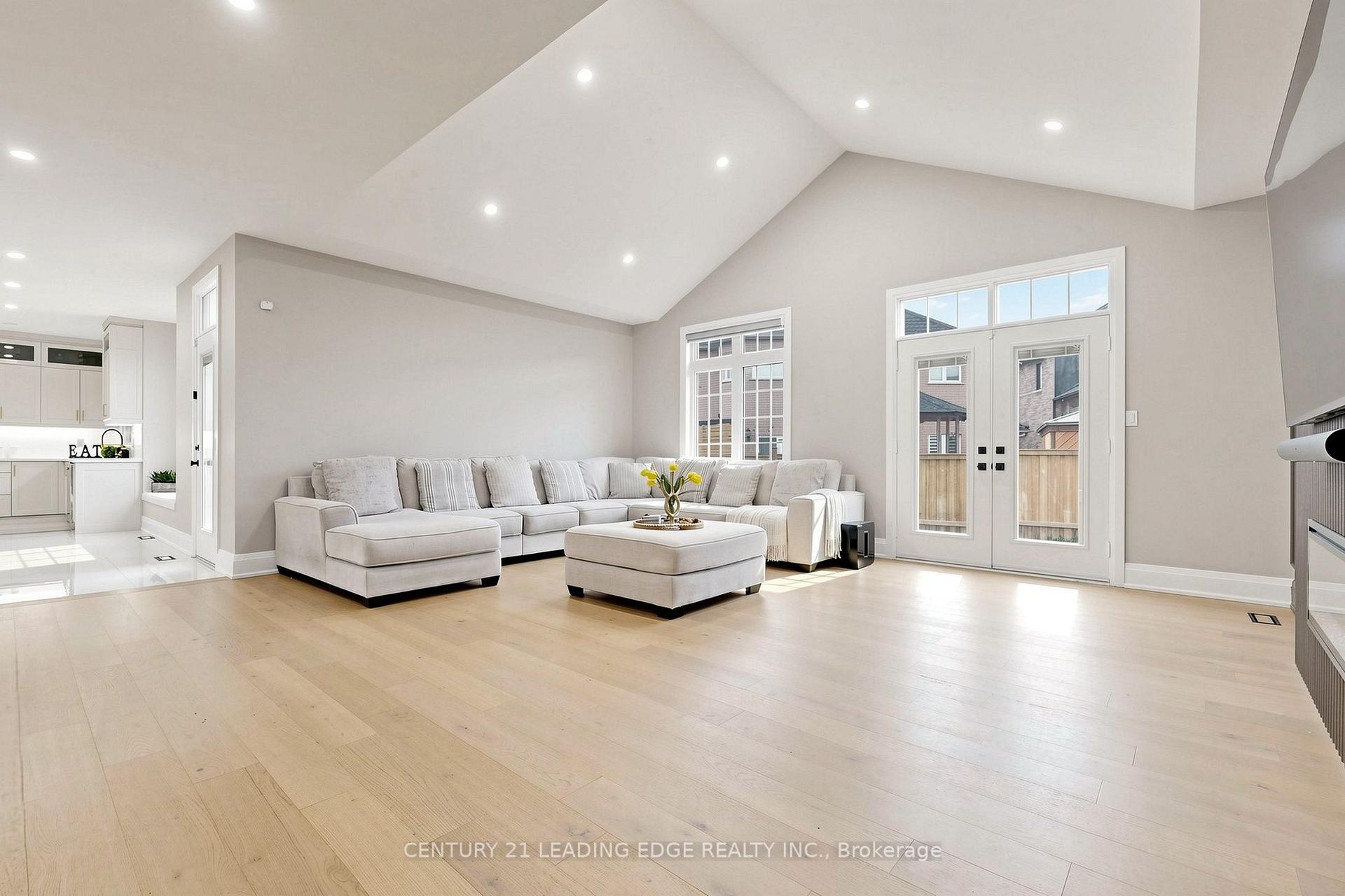 Photo 12 of 5 Lemsford Drive, Markham, Rouge Fairways — HOMEH