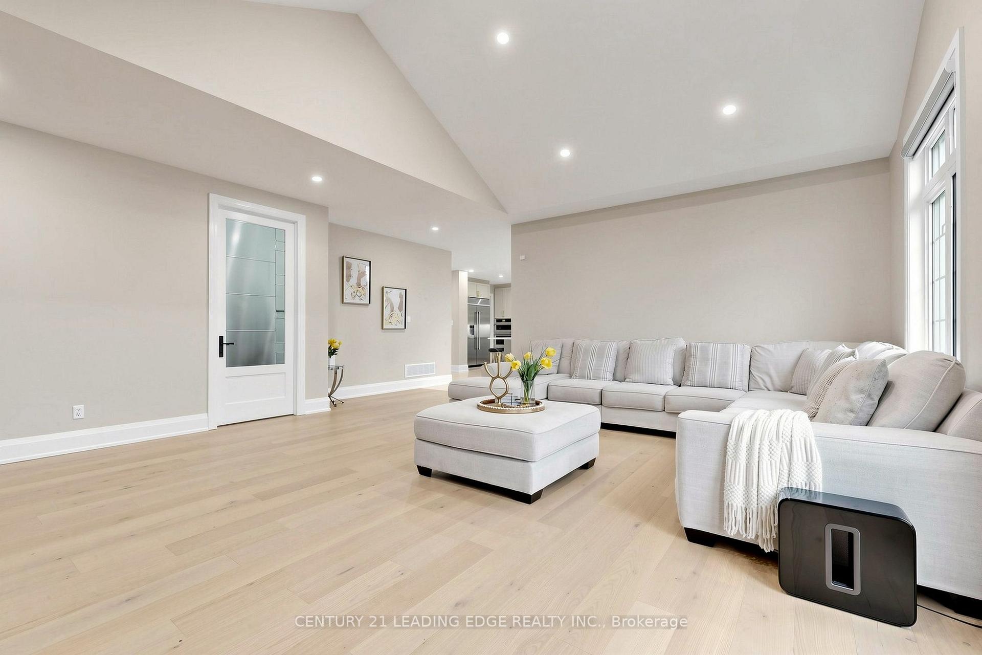 Photo 14 of 5 Lemsford Drive, Markham, Rouge Fairways — HOMEH