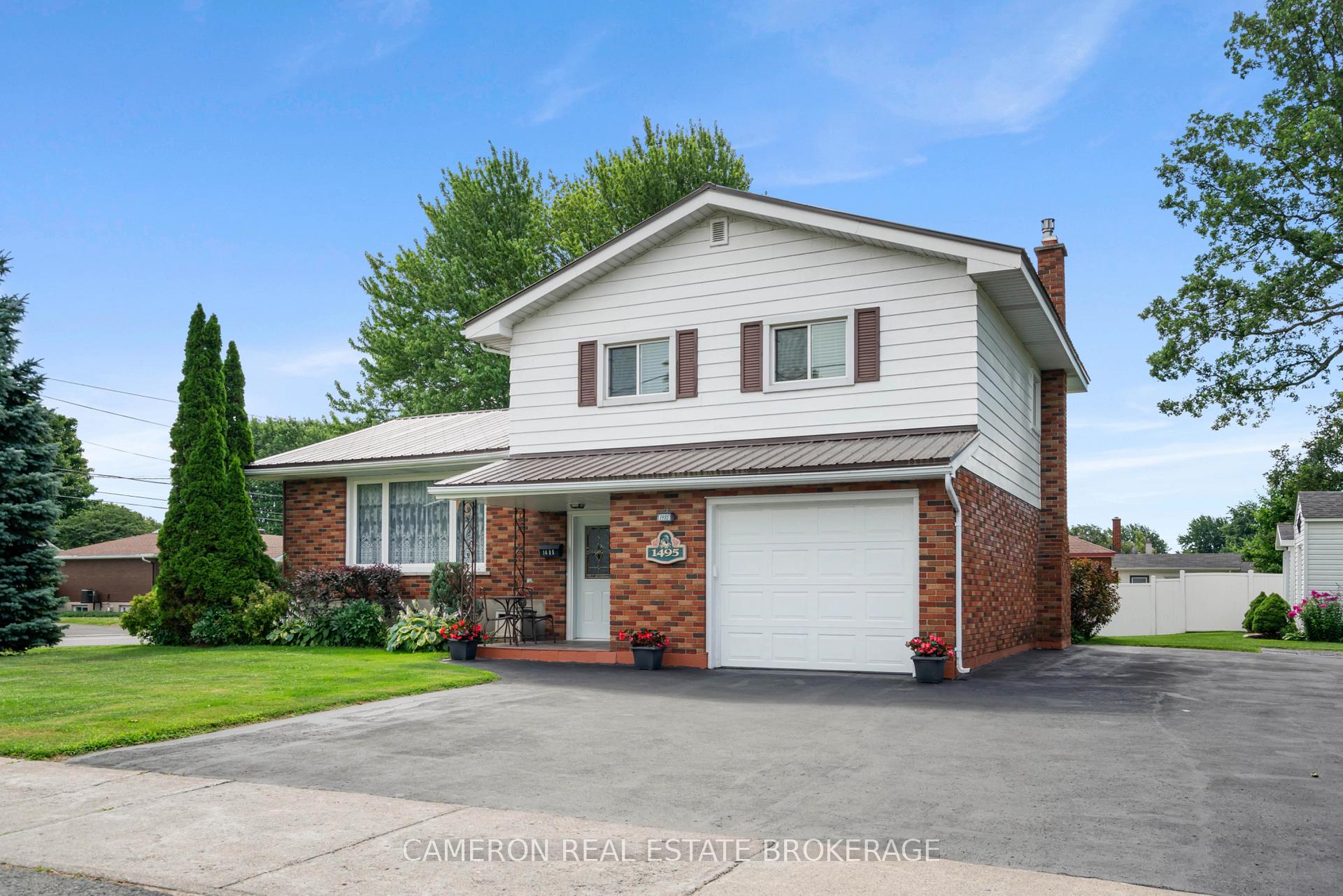 Photo 2 of 1495 Second Street E, Cornwall, Cornwall — HOMEH