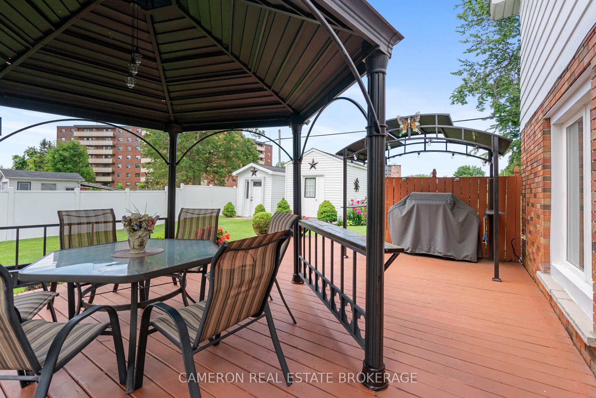Photo 23 of 1495 Second Street E, Cornwall, Cornwall — HOMEH
