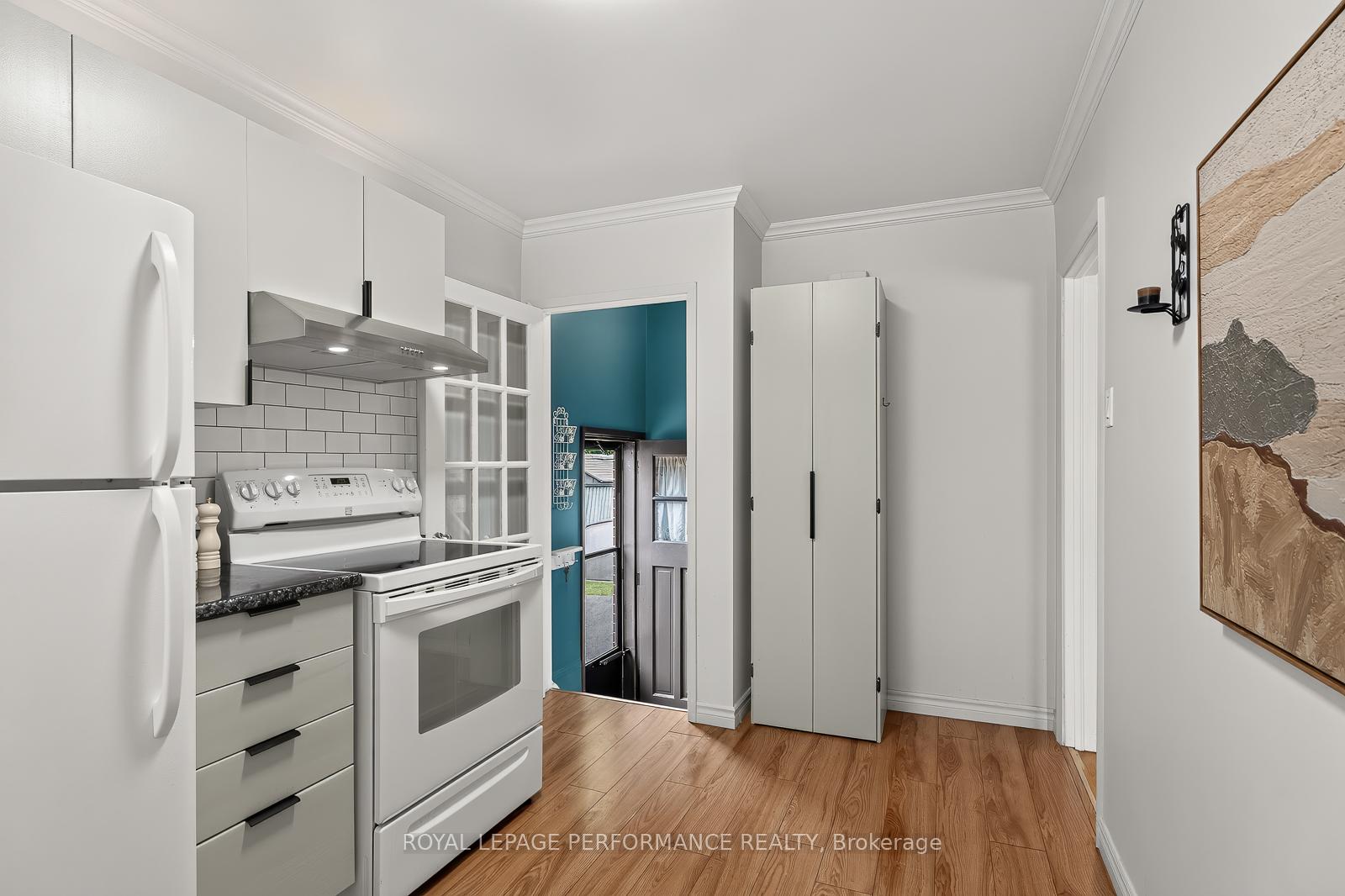 Photo 15 of 898 Charleswood Avenue, Ottawa, Carson Meadows — HOMEH