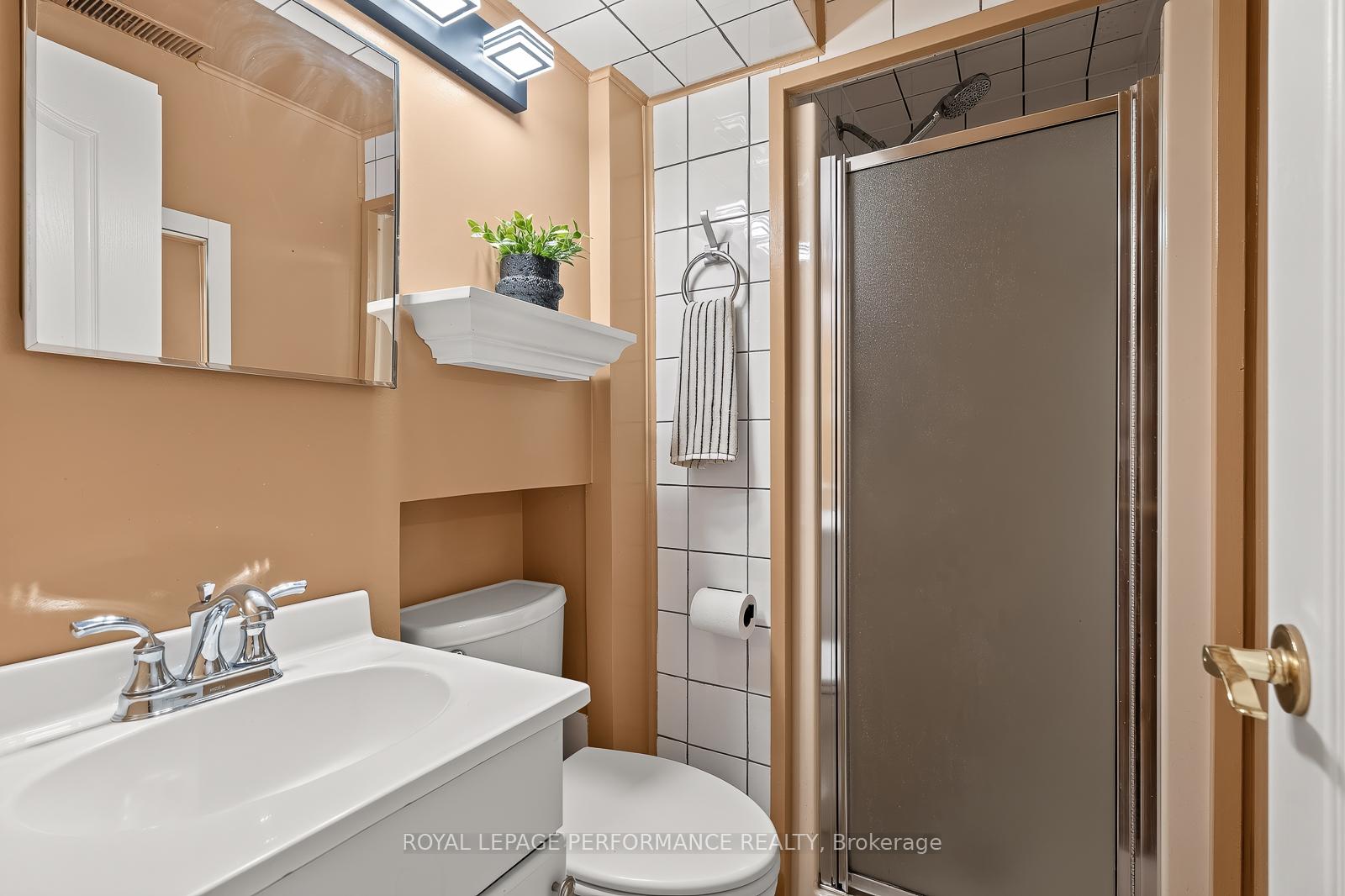 Photo 31 of 898 Charleswood Avenue, Ottawa, Carson Meadows — HOMEH