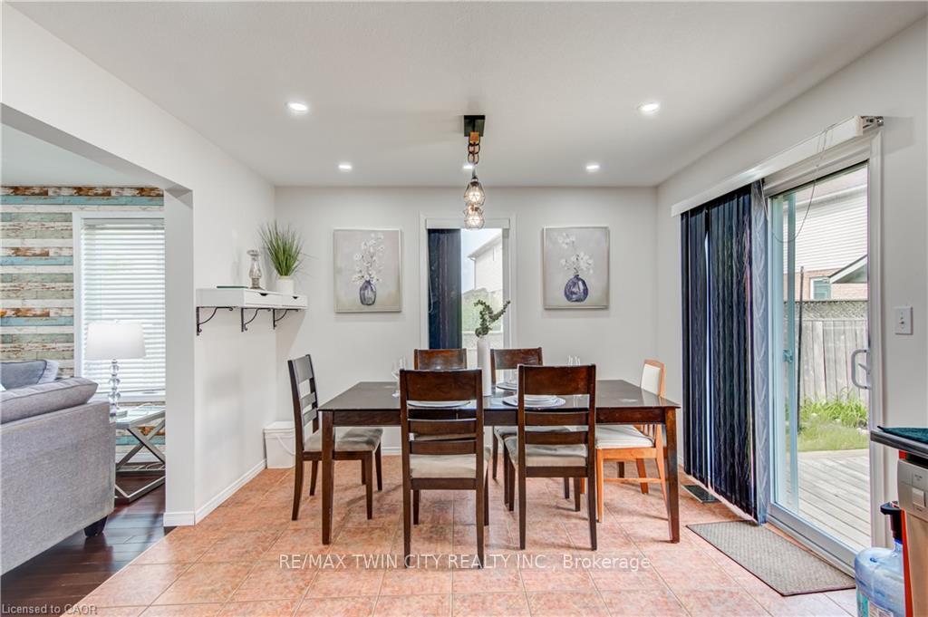 Photo 13 of 15 Chester Drive, Cambridge, Little's Corners — HOMEH