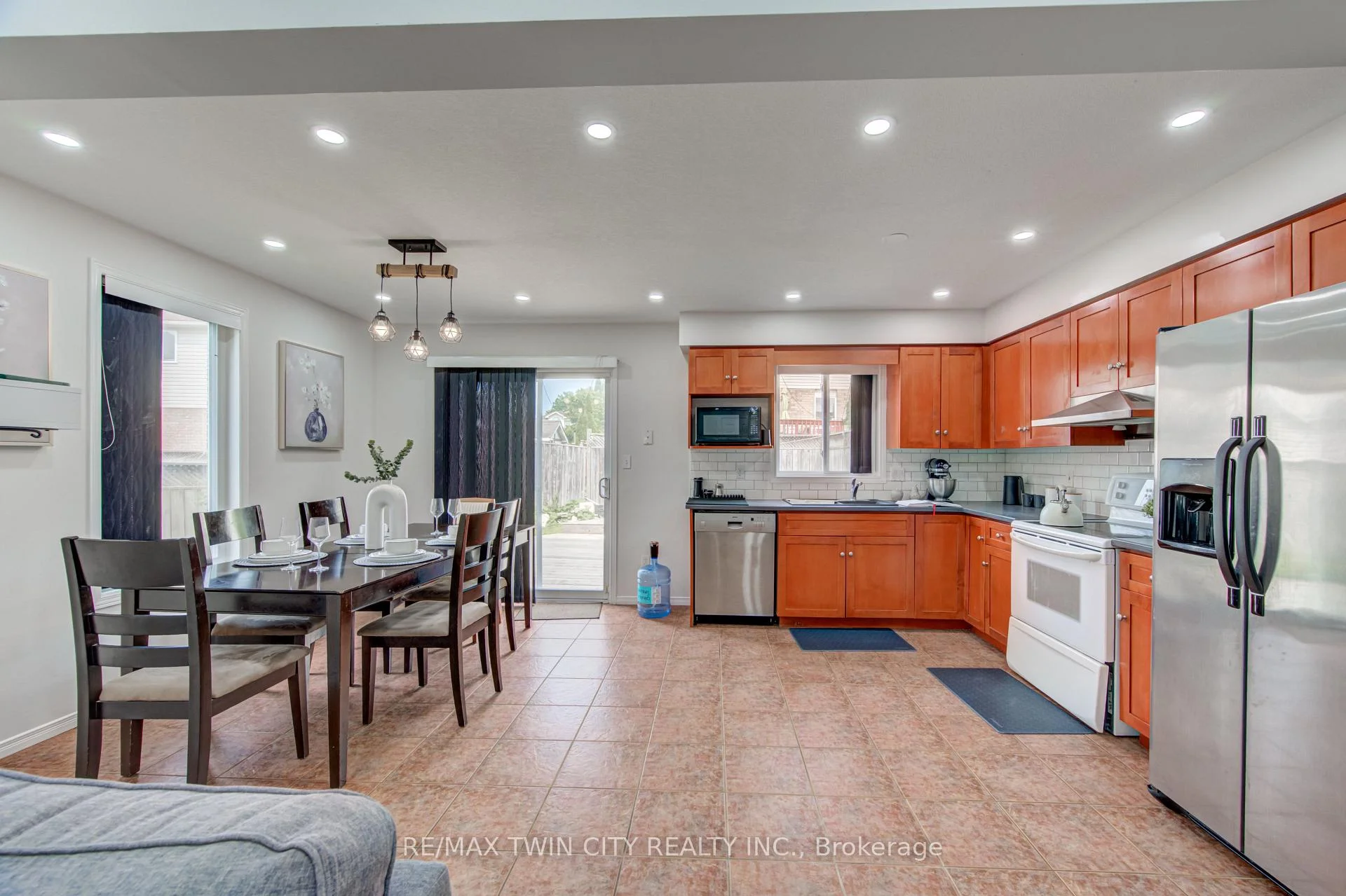 Photo 17 of 15 Chester Drive, Cambridge, Little's Corners — HOMEH