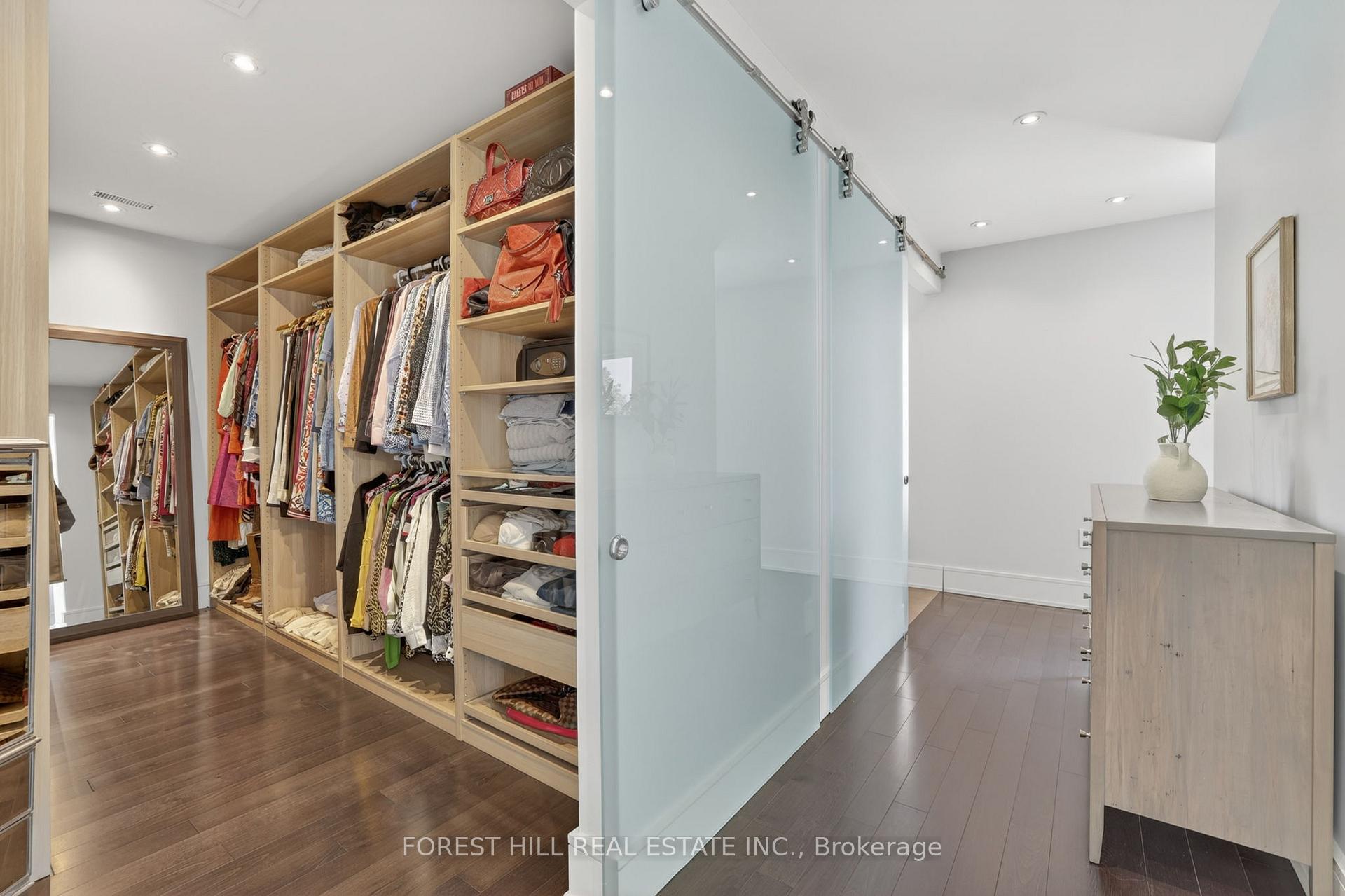 Photo 20 of 51 Greenfield Drive, Etobicoke, Islington-City Centre West — HOMEH