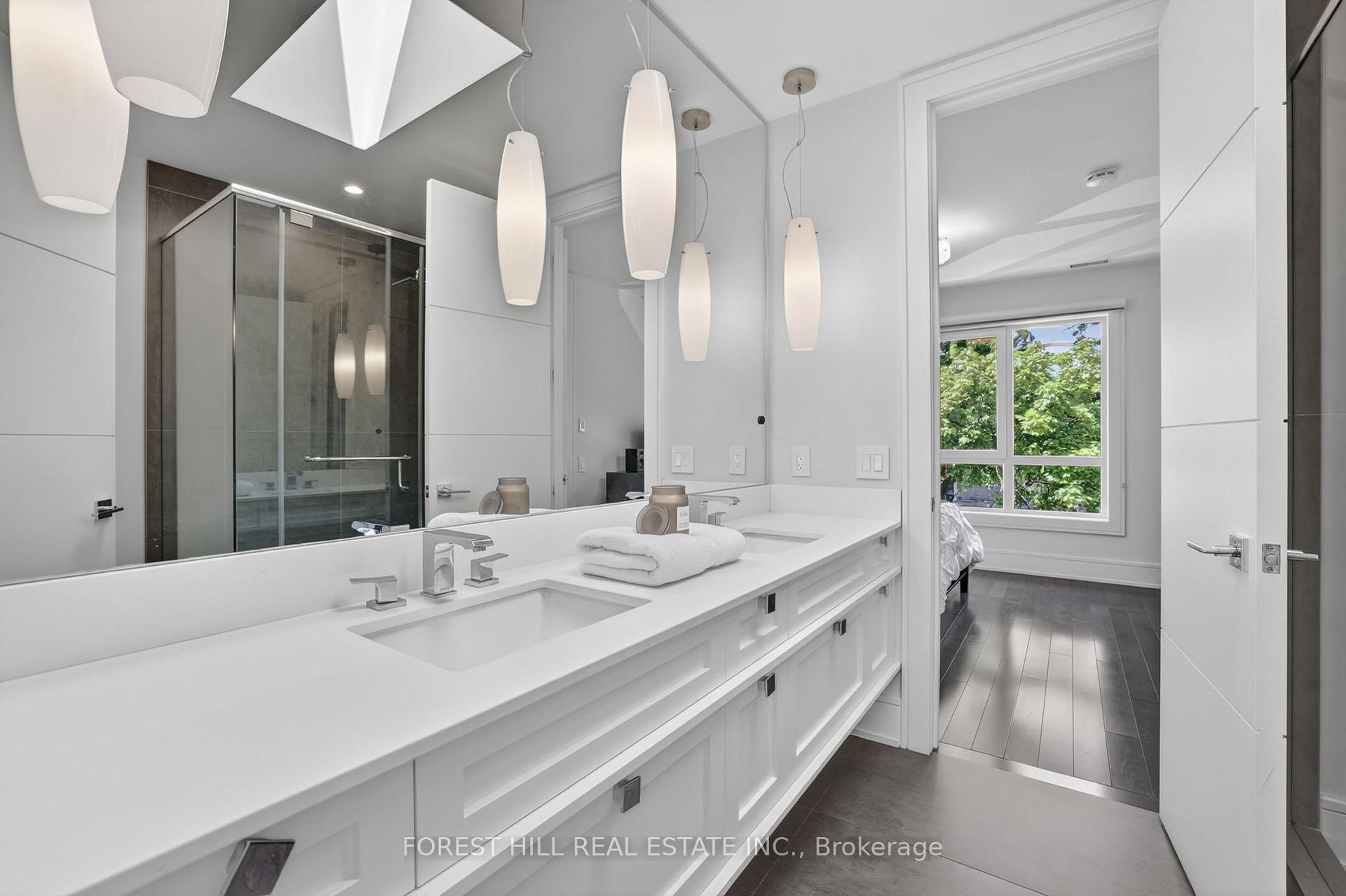 Photo 25 of 51 Greenfield Drive, Etobicoke, Islington-City Centre West — HOMEH
