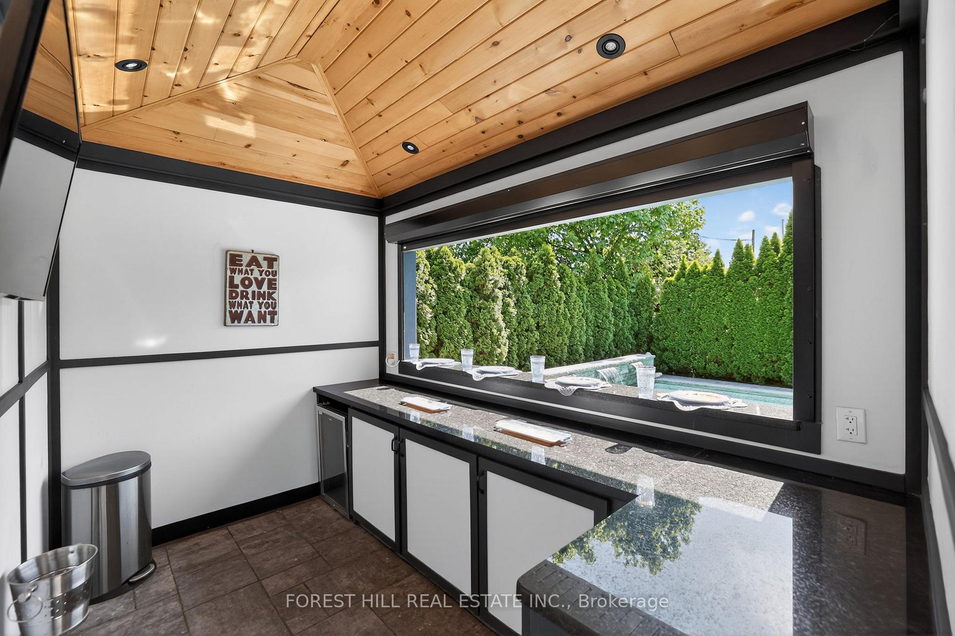 Photo 41 of 51 Greenfield Drive, Etobicoke, Islington-City Centre West — HOMEH