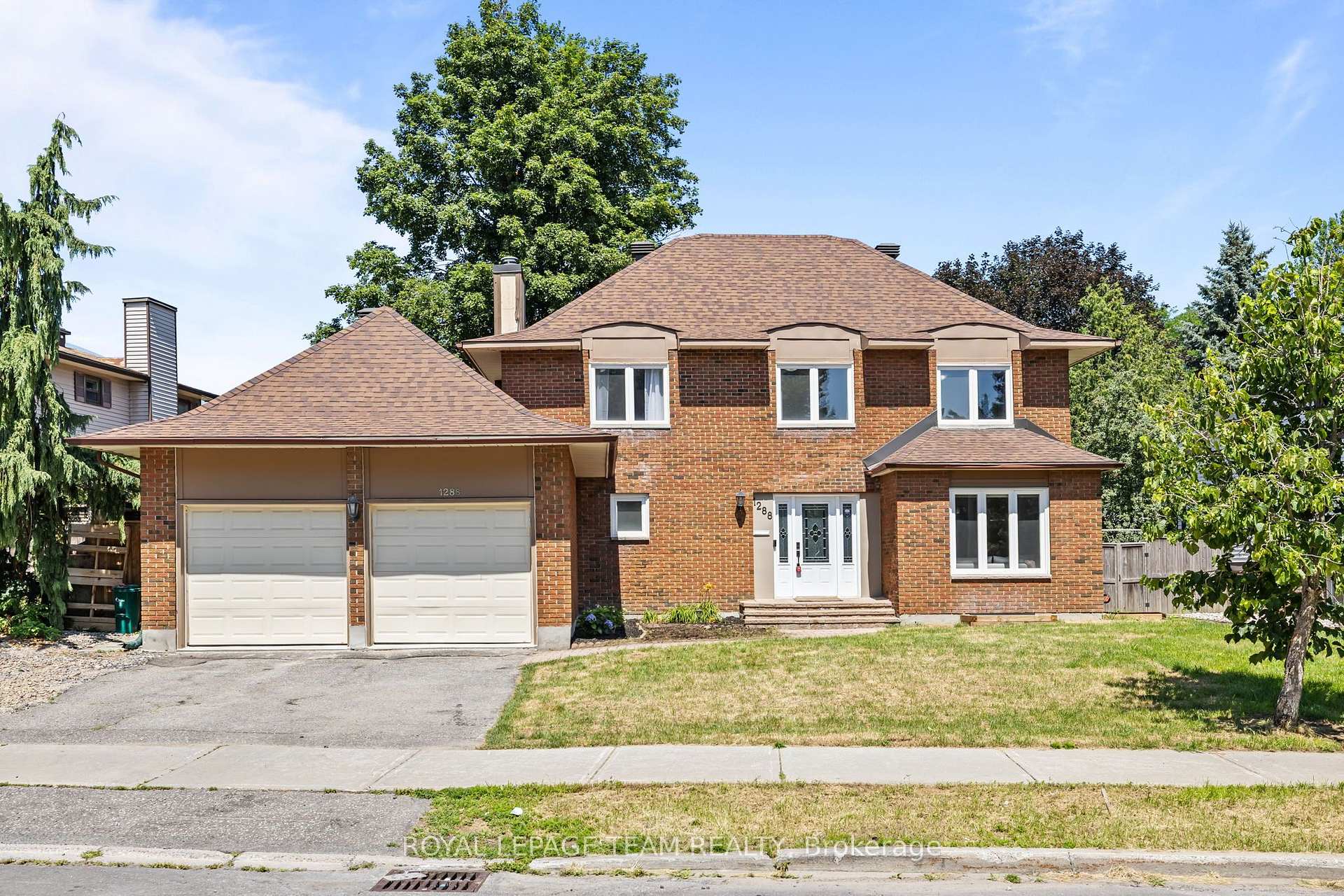 Photo 1 of Unit B, 1288 Plante Drive, Ottawa, Hunt Club/Western Community — HOMEH