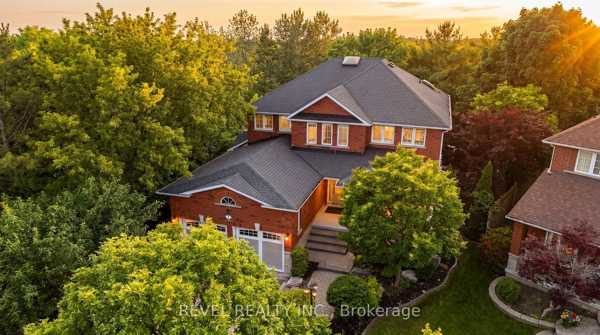 Photo 1 of 7 Callander Court, Ajax, South East — HOMEH
