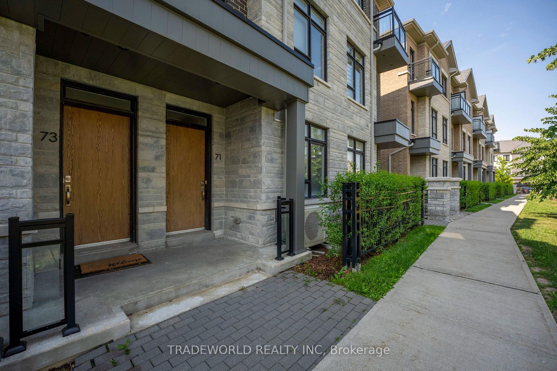 Photo 3 of 73 Feeney Lane, Markham, Commerce Valley — HOMEH