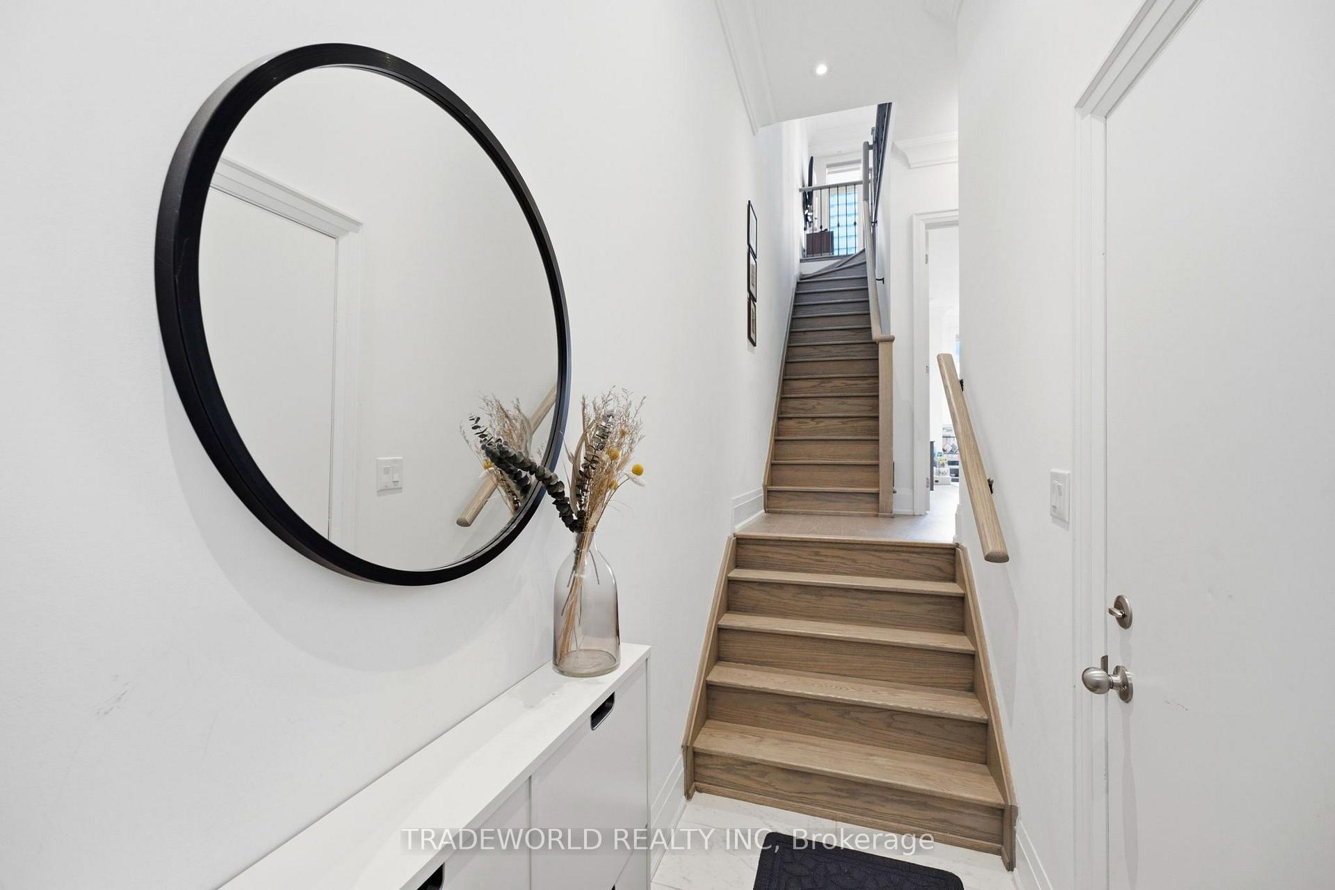 Photo 7 of 73 Feeney Lane, Markham, Commerce Valley — HOMEH