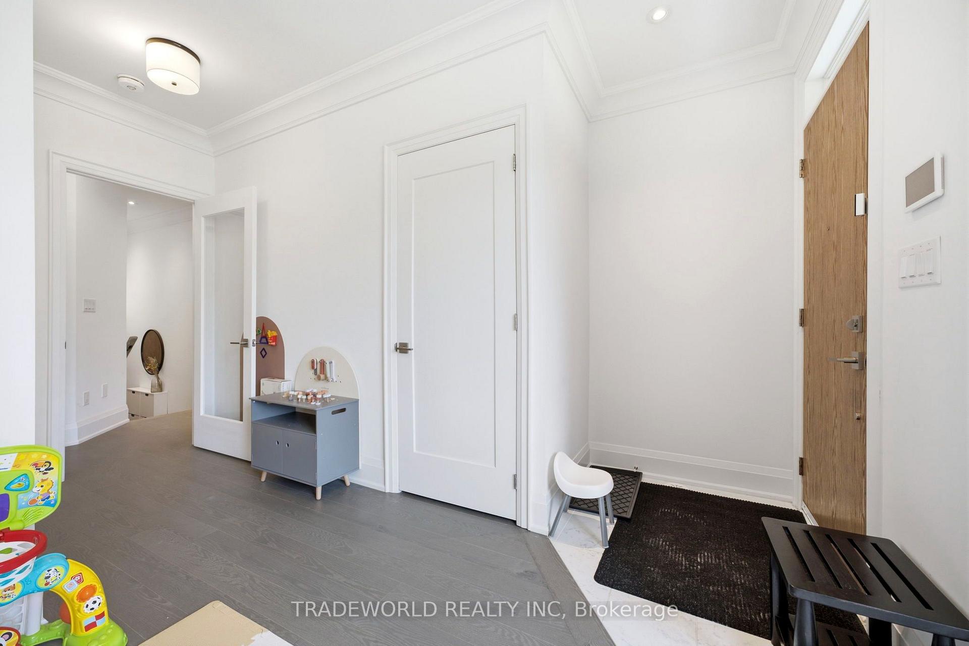 Photo 13 of 73 Feeney Lane, Markham, Commerce Valley — HOMEH