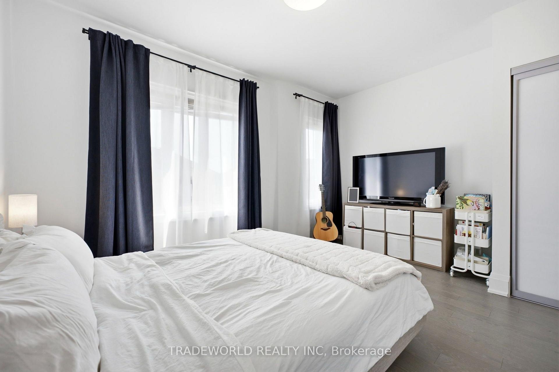 Photo 32 of 73 Feeney Lane, Markham, Commerce Valley — HOMEH