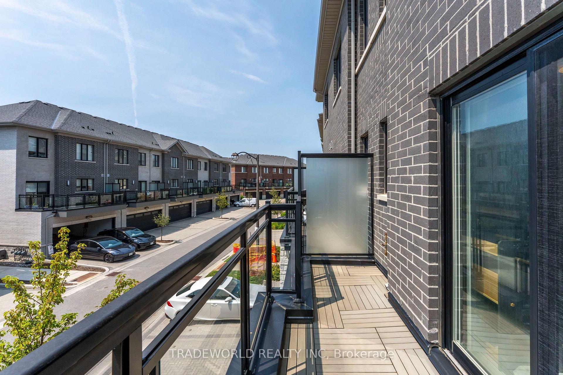 Photo 40 of 73 Feeney Lane, Markham, Commerce Valley — HOMEH