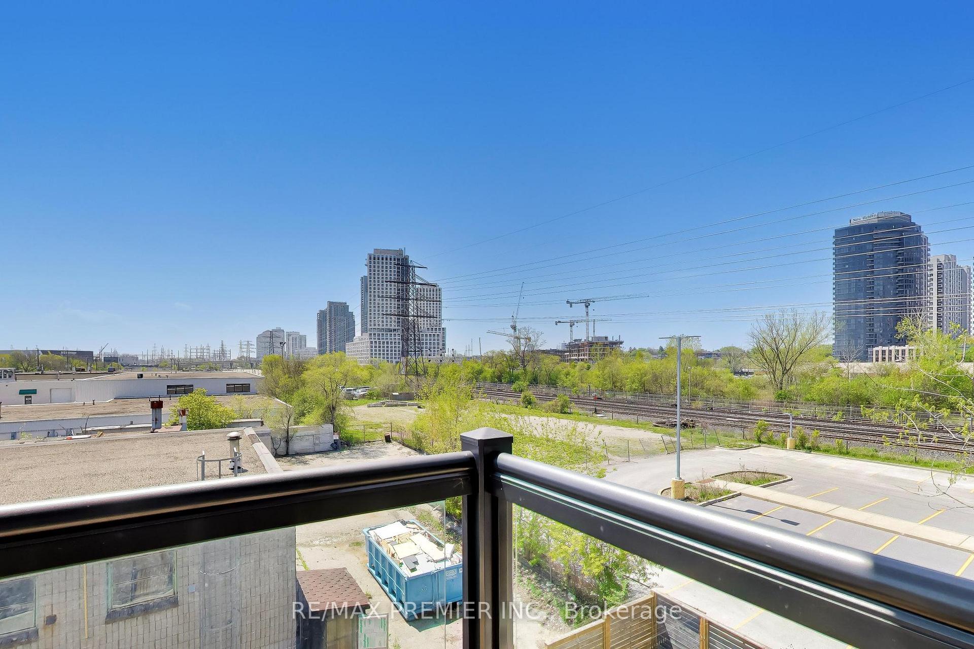 Photo 23 of Unit 141, 34 Fieldway Road, Etobicoke, Islington-City Centre West — HOMEH