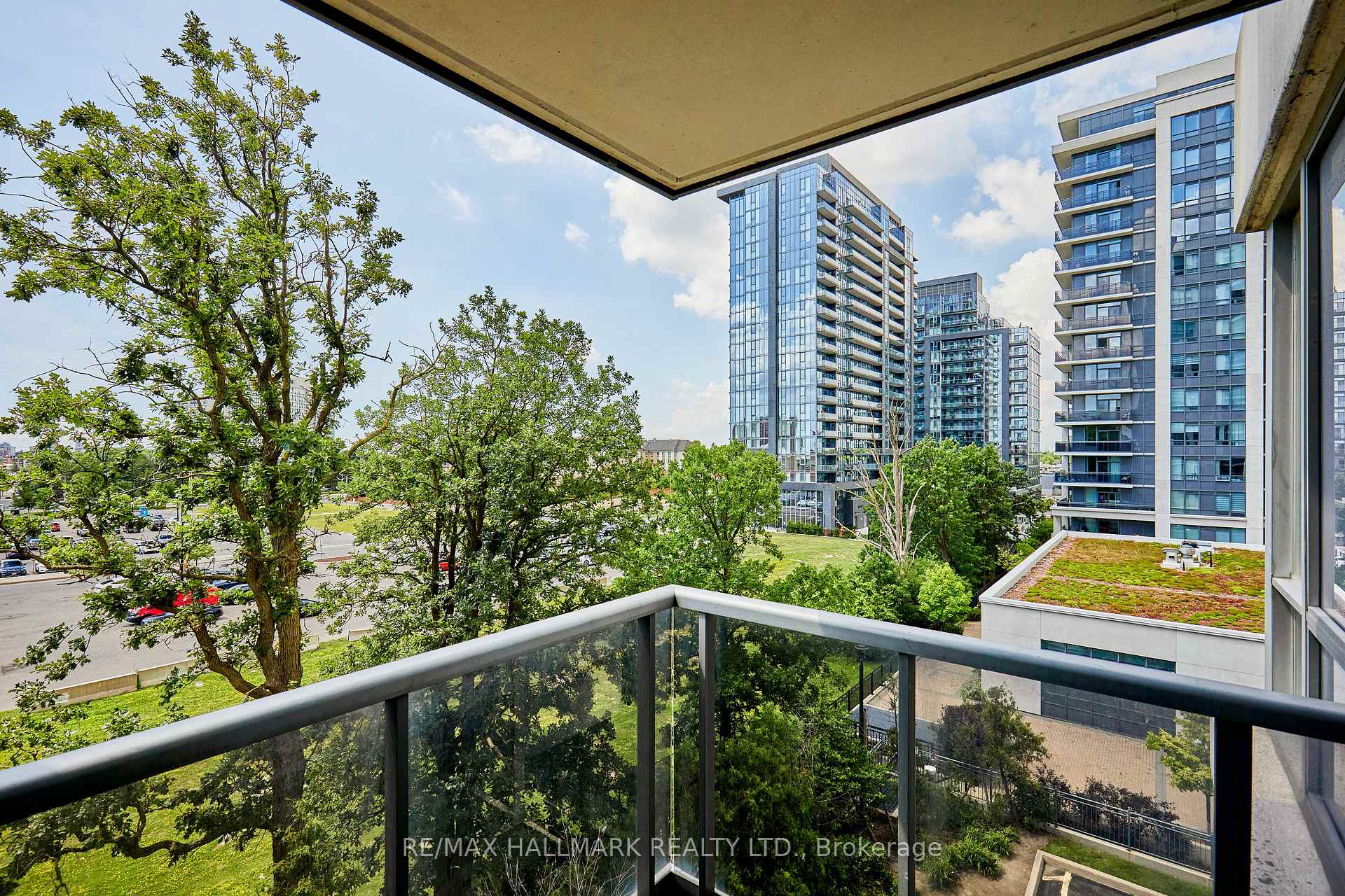 Photo 13 of Unit 307, 60 Disera Drive, Vaughan, Beverley Glen — HOMEH