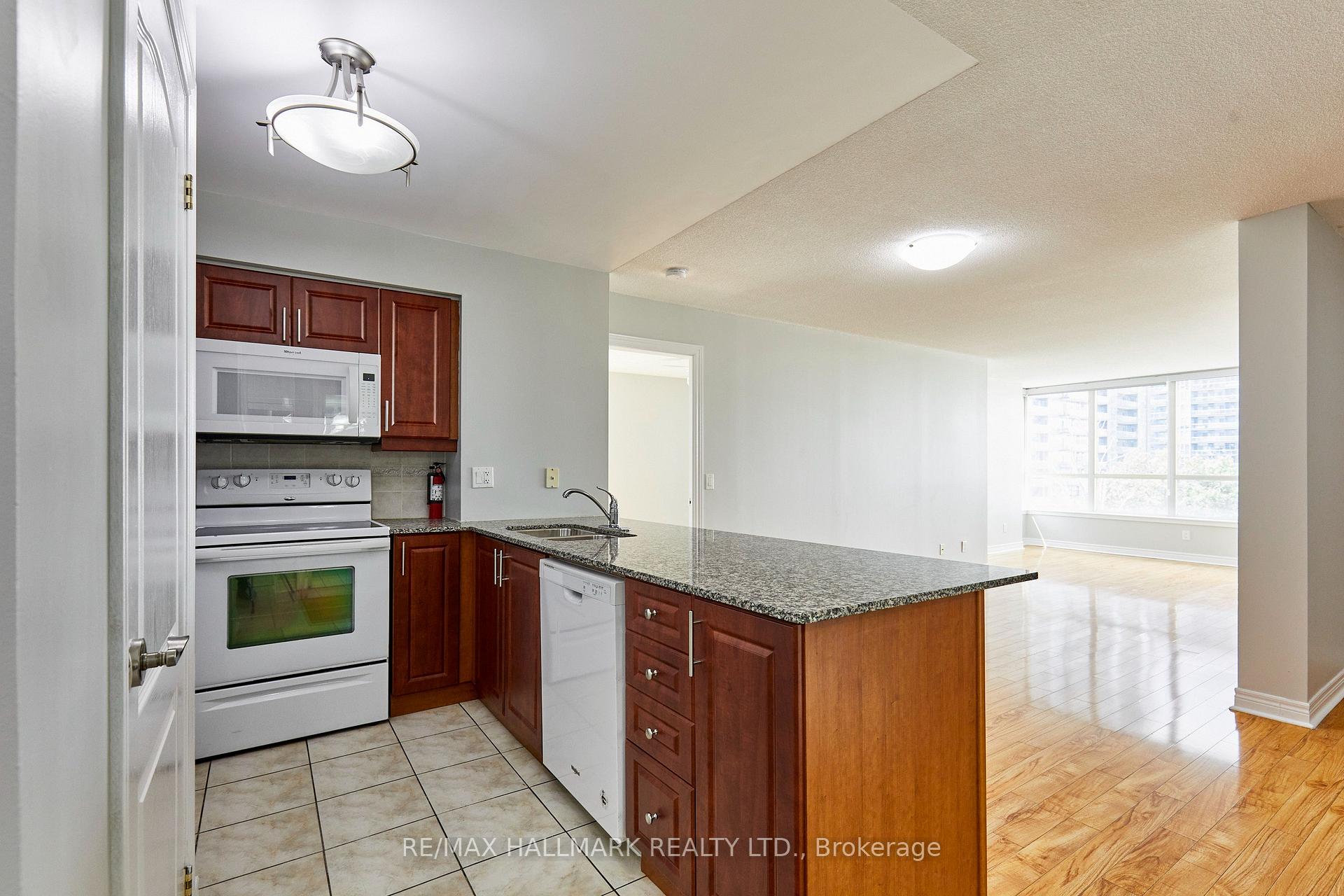 Photo 17 of Unit 307, 60 Disera Drive, Vaughan, Beverley Glen — HOMEH
