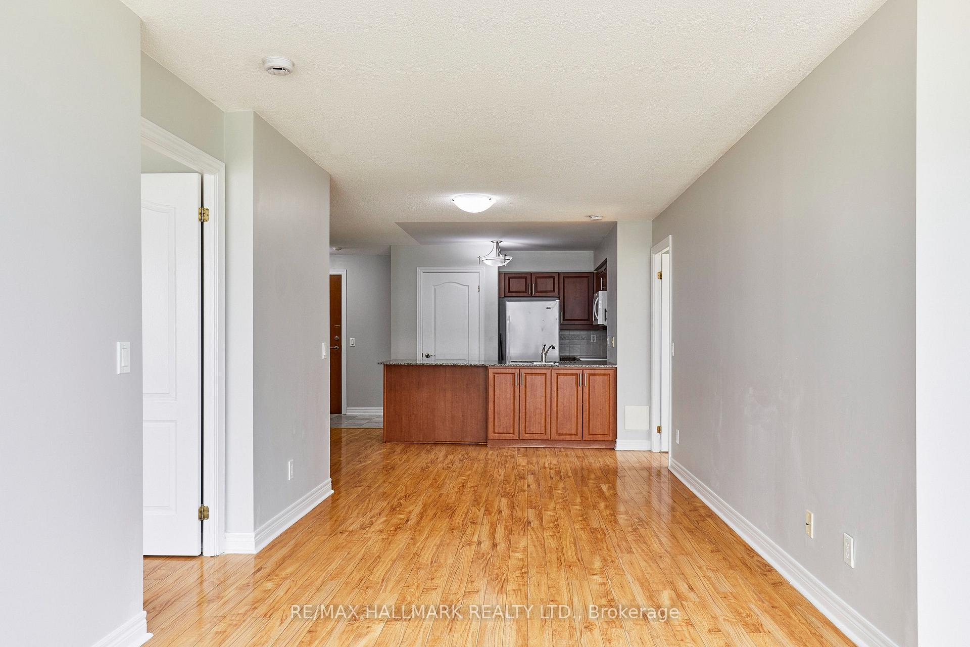 Photo 28 of Unit 307, 60 Disera Drive, Vaughan, Beverley Glen — HOMEH