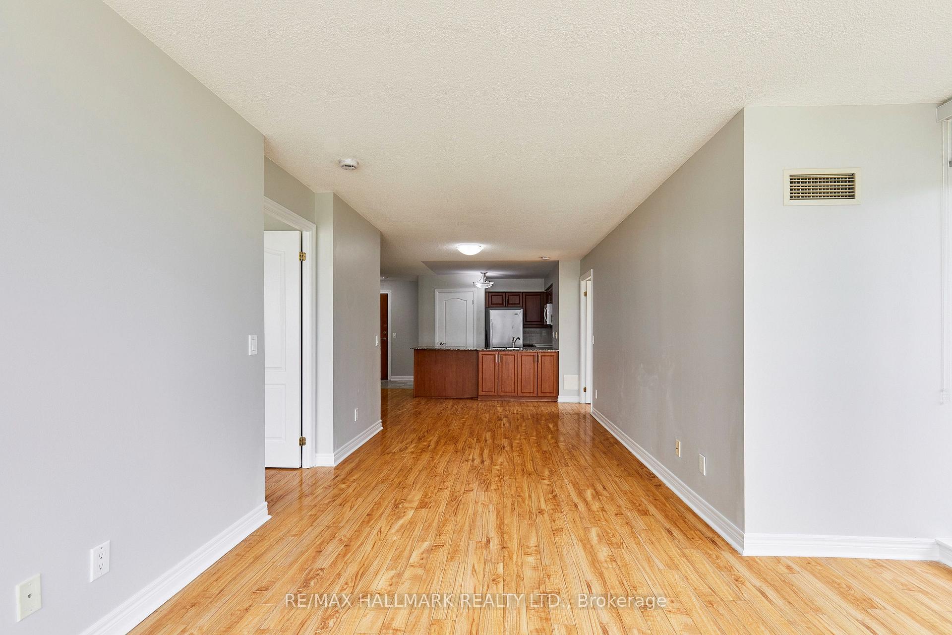 Photo 29 of Unit 307, 60 Disera Drive, Vaughan, Beverley Glen — HOMEH