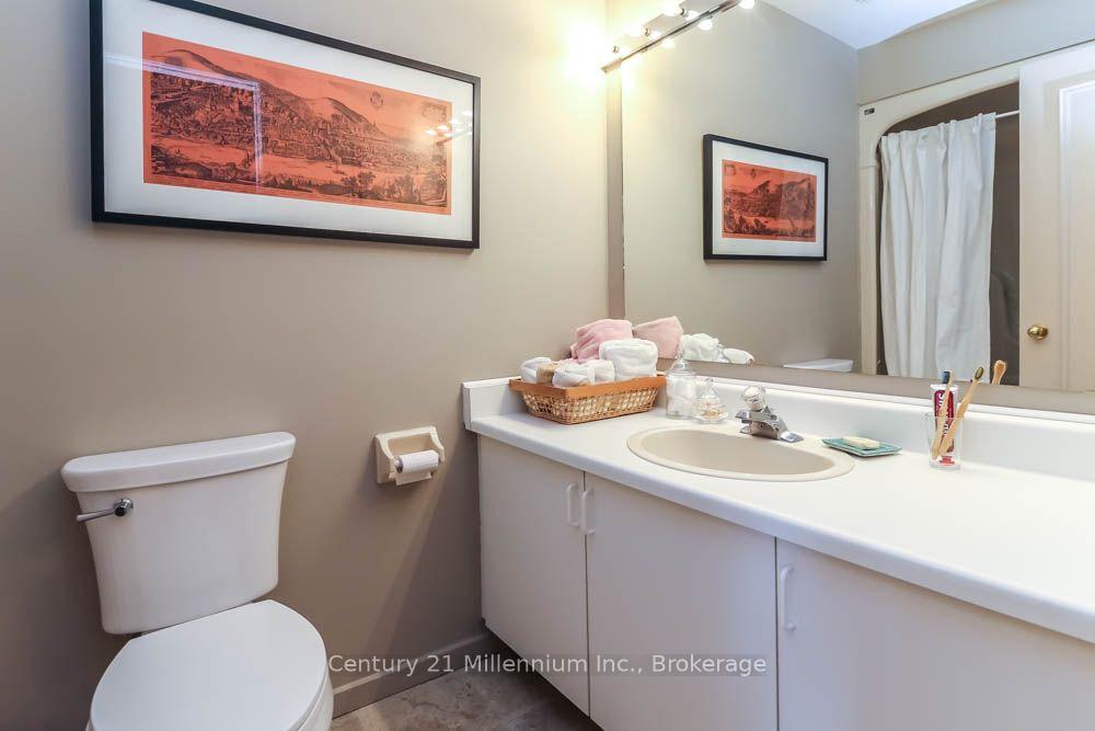 Photo 5 of Unit 21, 172 Fairway Crescent, Collingwood — HOMEH