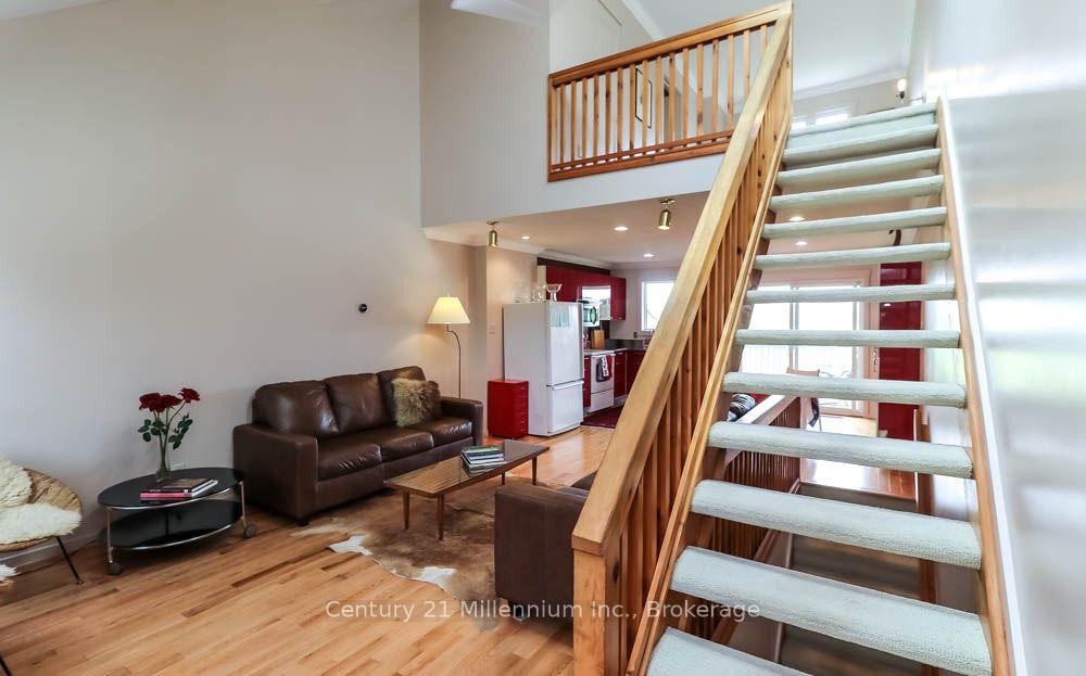 Photo 13 of Unit 21, 172 Fairway Crescent, Collingwood — HOMEH