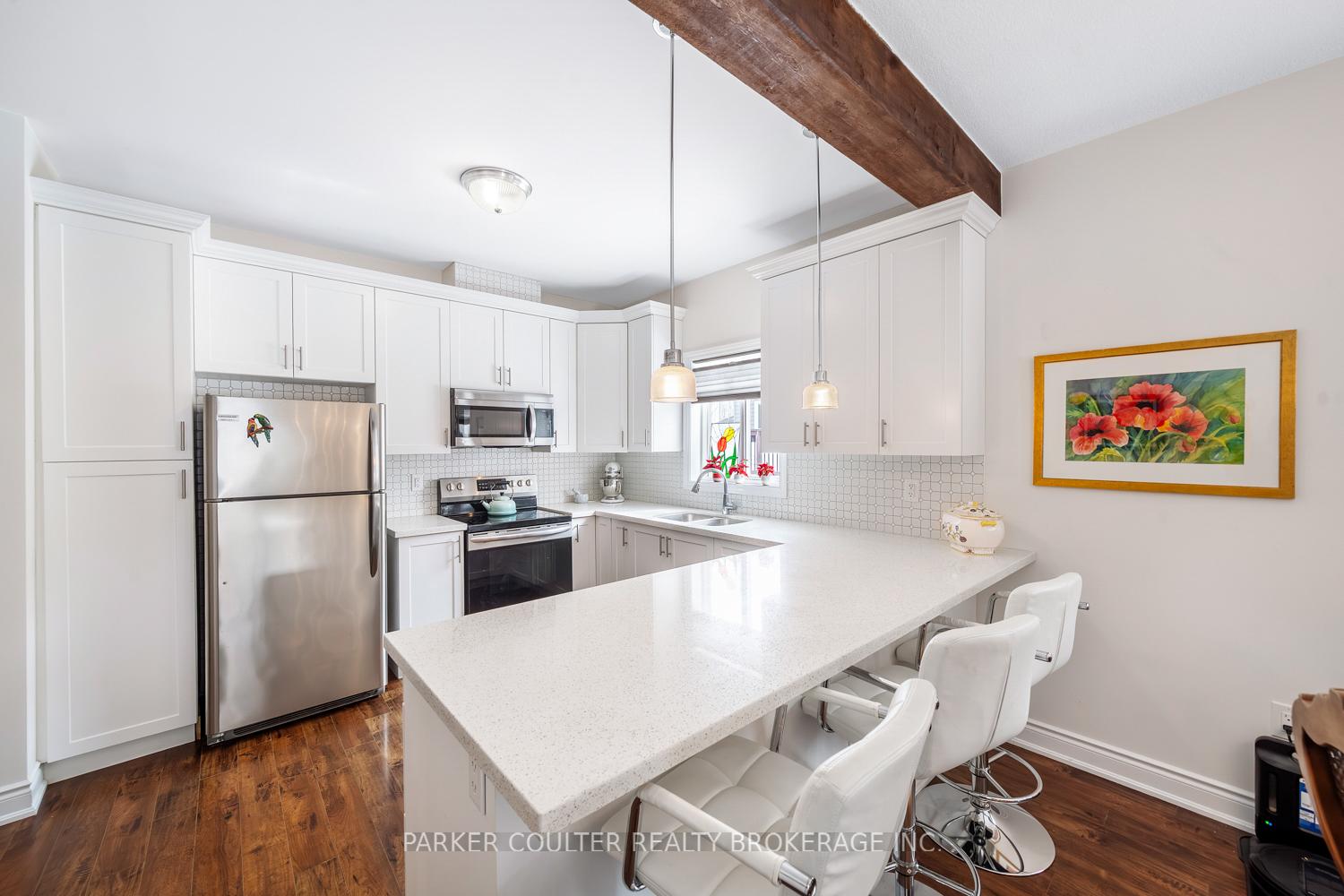 Photo 6 of 175 Lucy Lane, Orillia — HOMEH