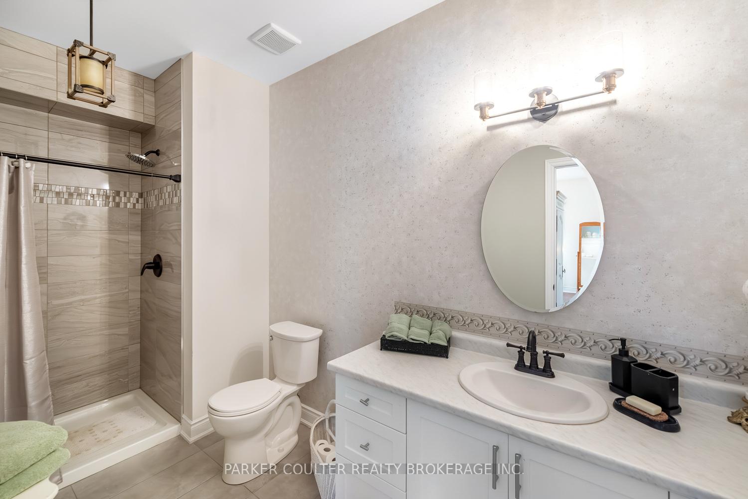 Photo 19 of 175 Lucy Lane, Orillia — HOMEH