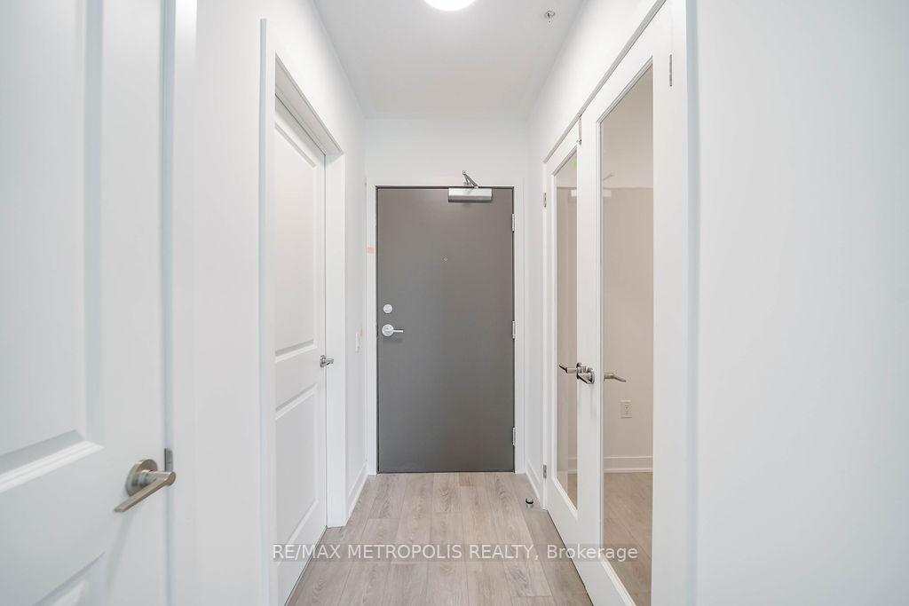 Photo 5 of Unit 225, 385 Arctic Red Drive, Oshawa, Windfields — HOMEH