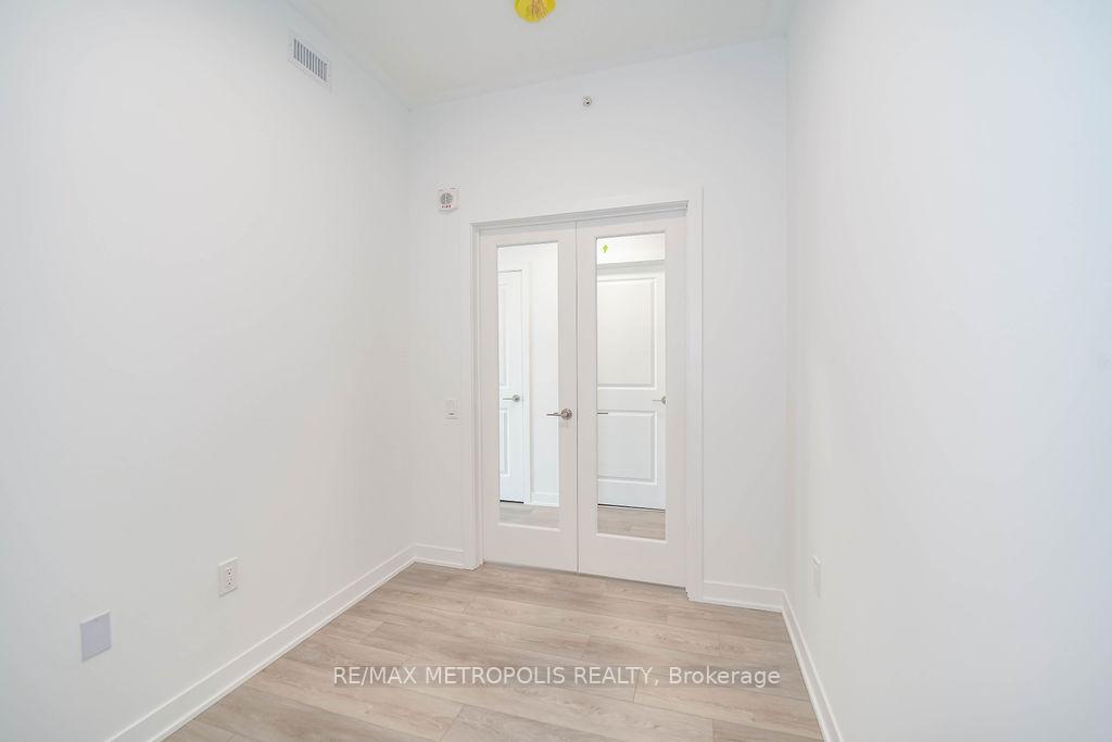 Photo 12 of Unit 225, 385 Arctic Red Drive, Oshawa, Windfields — HOMEH