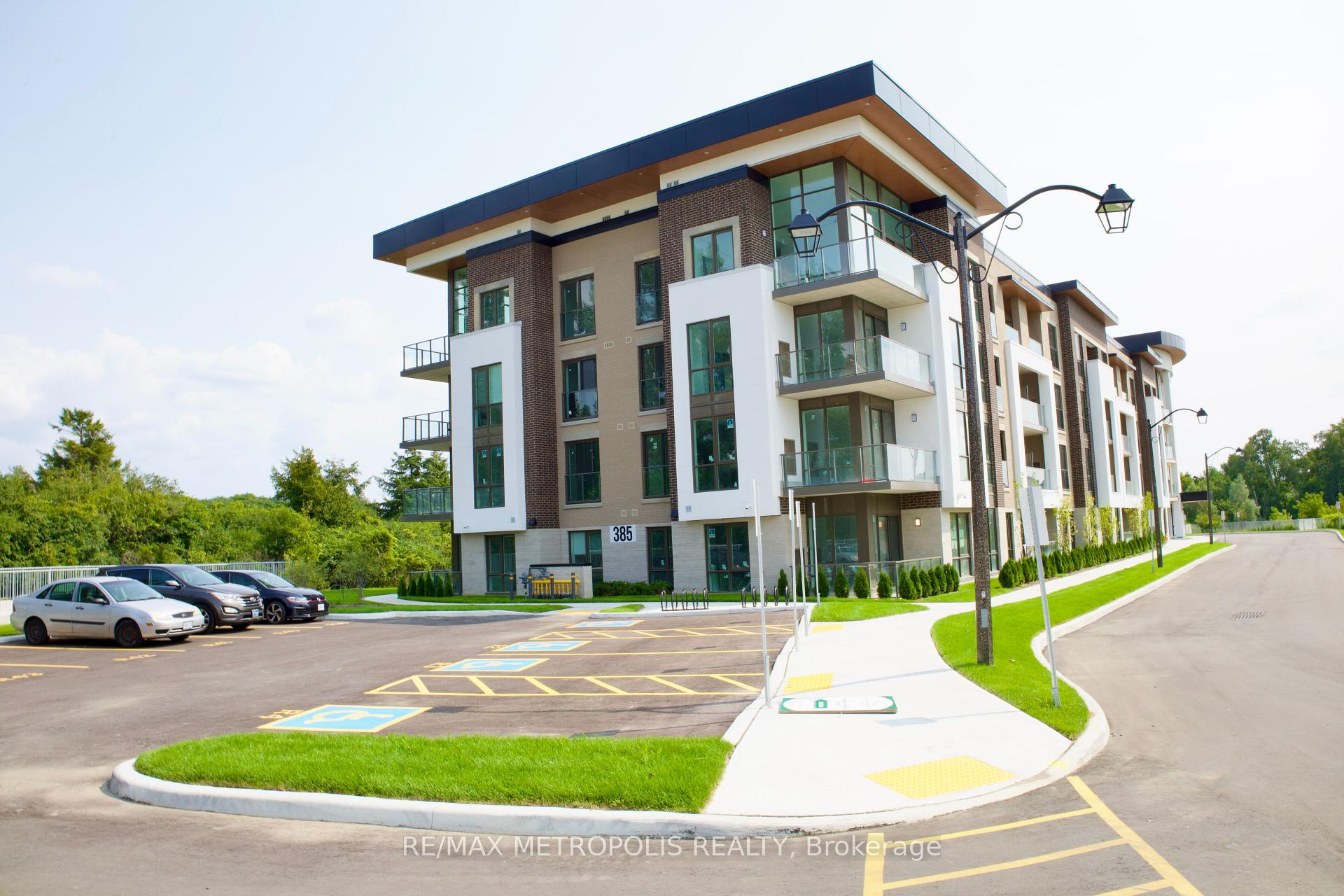 Photo 30 of Unit 225, 385 Arctic Red Drive, Oshawa, Windfields — HOMEH