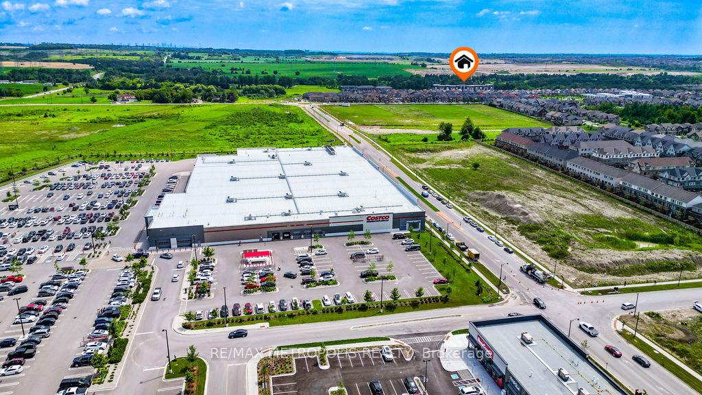 Photo 33 of Unit 225, 385 Arctic Red Drive, Oshawa, Windfields — HOMEH