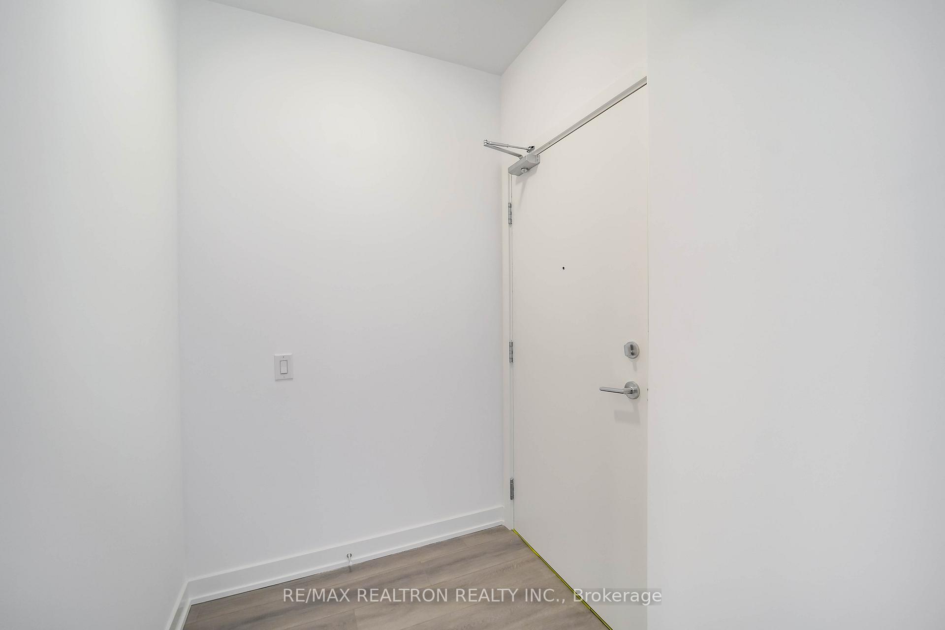 Photo 4 of Unit 101, 7439 Kingston Road, Scarborough, Rouge — HOMEH