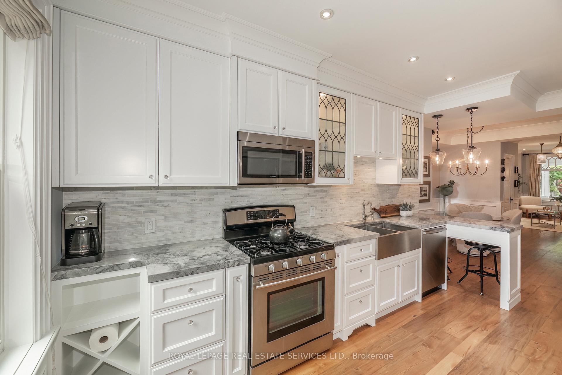 Photo 7 of 149 Winchester Street, Toronto, Cabbagetown-South St. James Town — HOMEH
