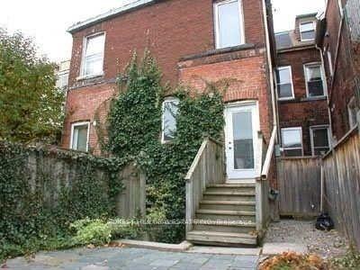 Photo 6 of Unit Main, 97 Brunswick Avenue, Toronto, University — HOMEH