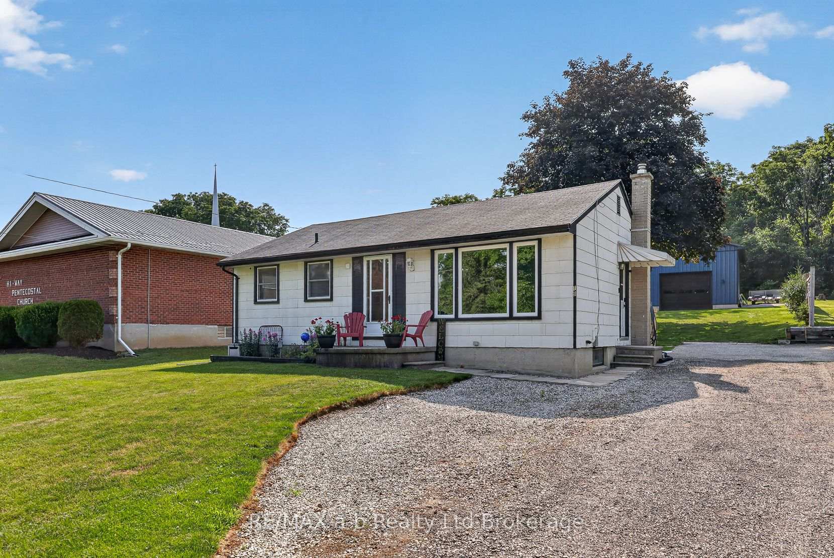 Front of 584112 Beachville Road