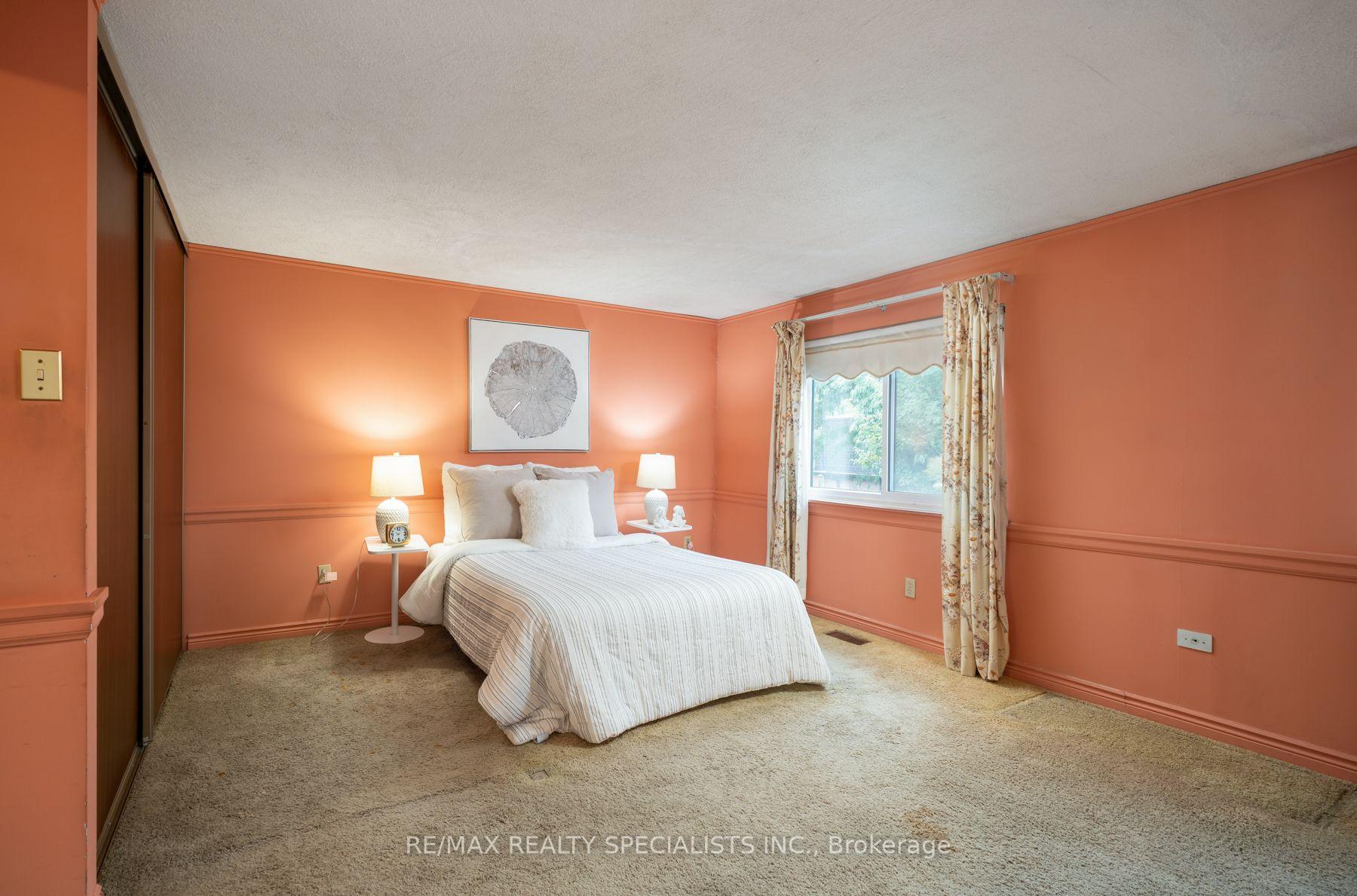 Photo 21 of Unit 75, 20 Mineola Road E, Mississauga, Mineola — HOMEH