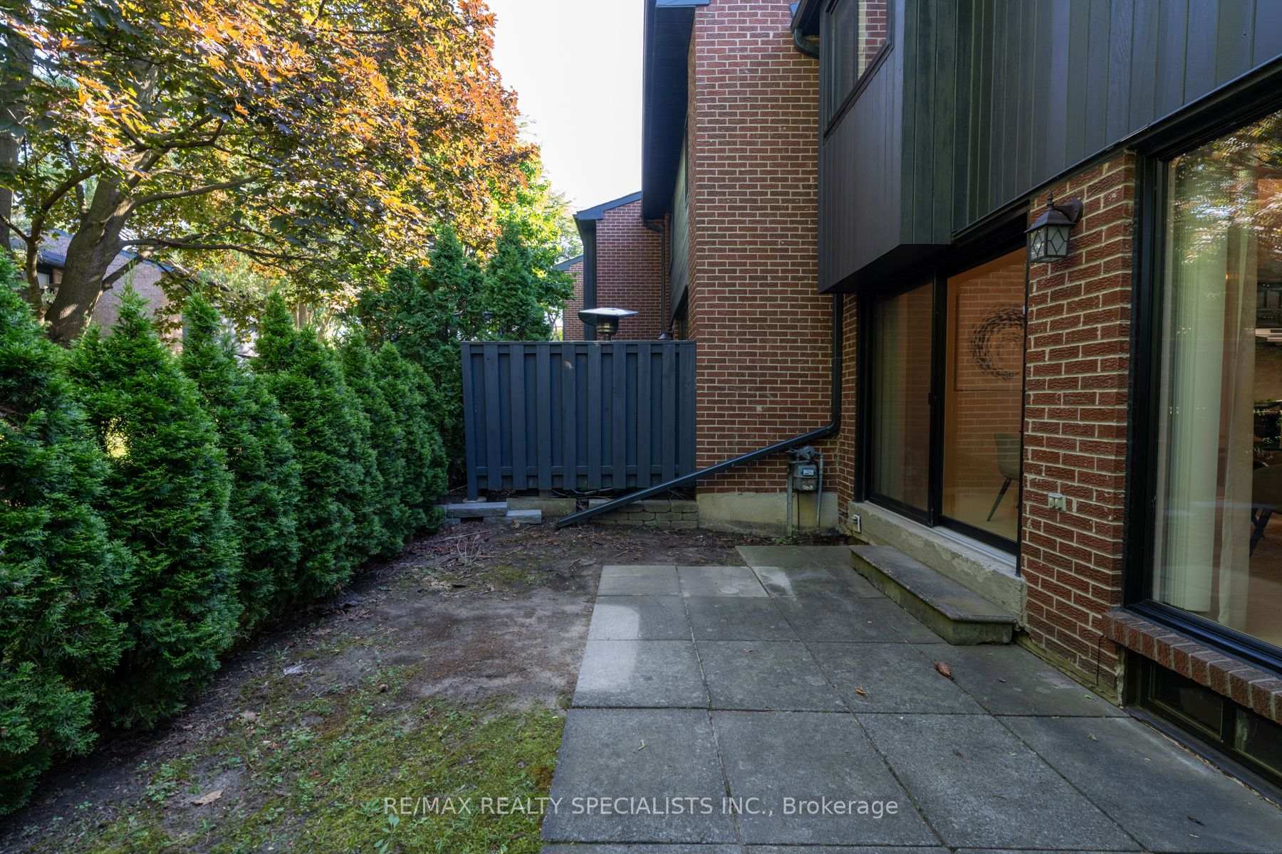 Photo 42 of Unit 75, 20 Mineola Road E, Mississauga, Mineola — HOMEH